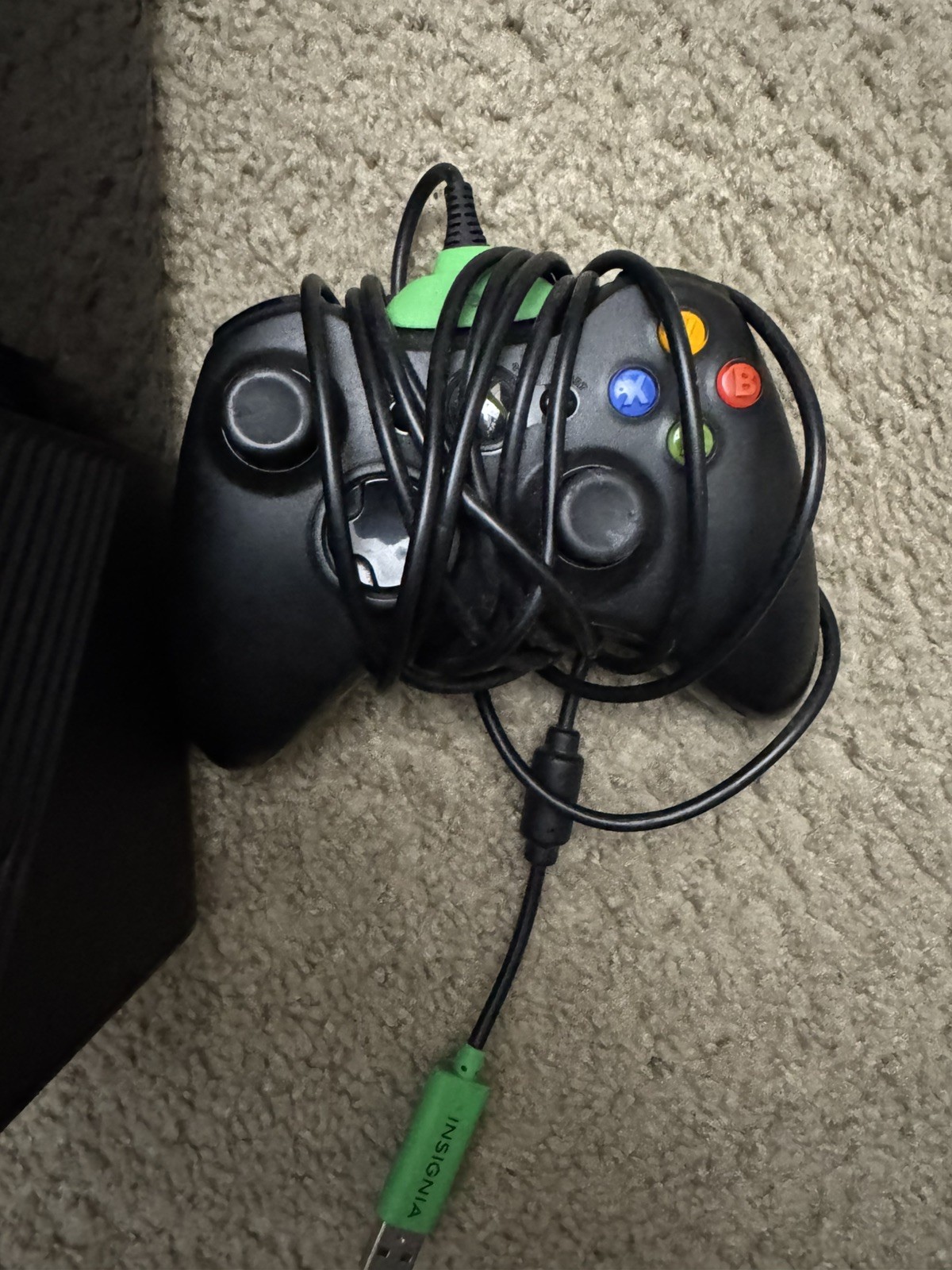 Microsoft Xbox 360 E – Model 1538 – W/ 6 GAMES COD, RDR, and more