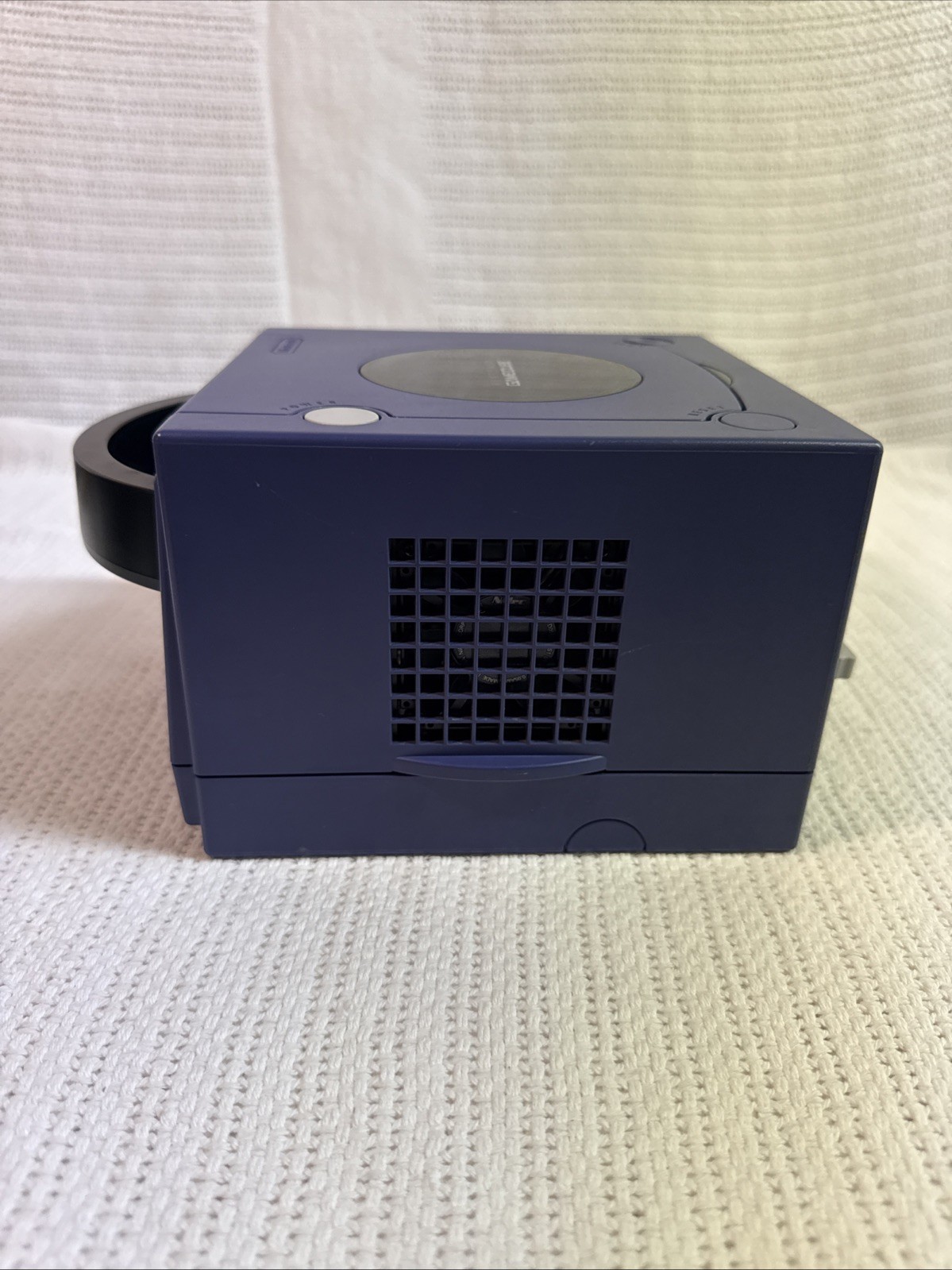 Nintendo Gamecube Console Bundle 2-Controllers 2-Memory Cards 4-Games DOL-001