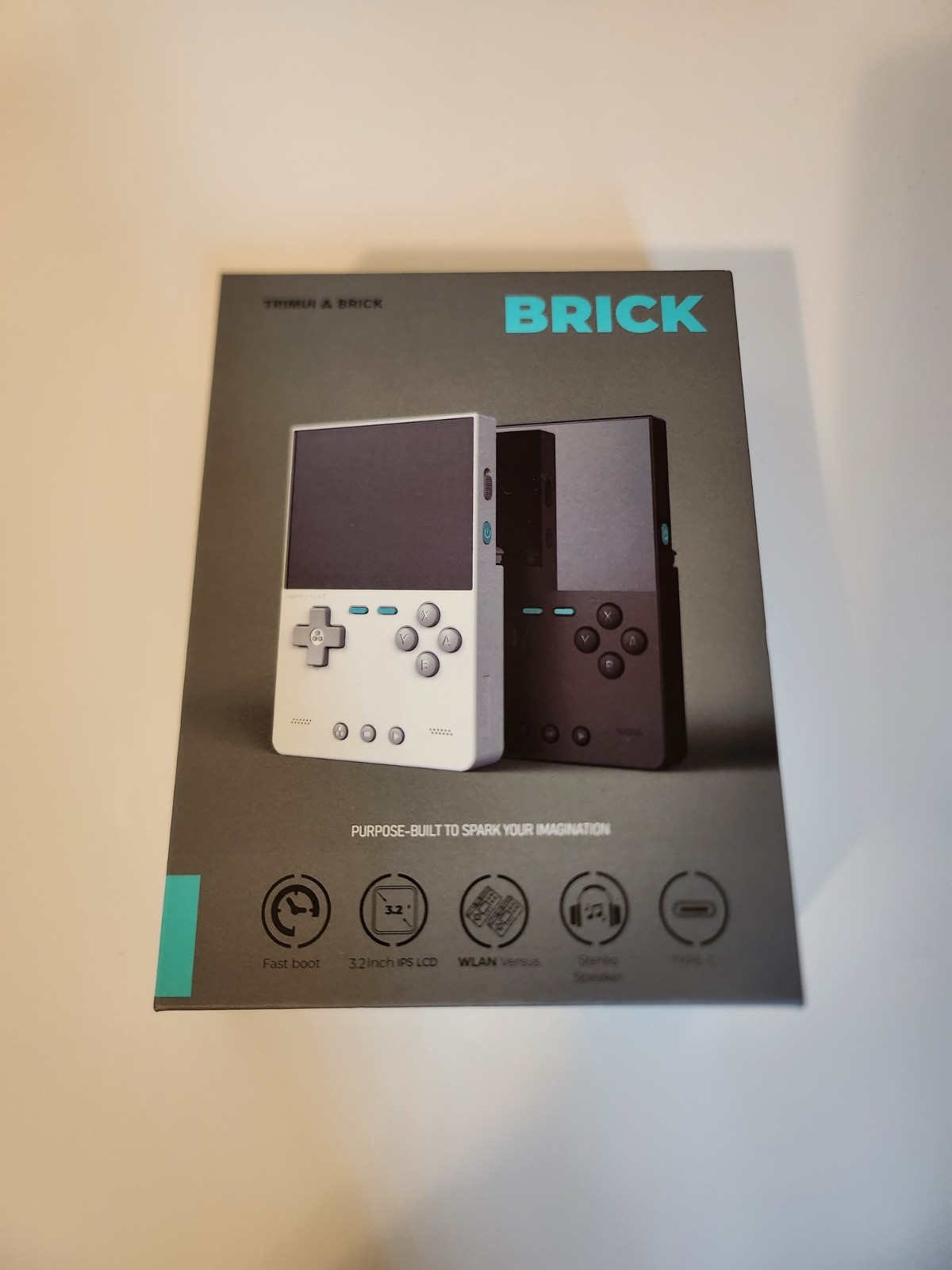 Trimui Brick Handheld Game Console 3.2-inch IPS Screen White with 64GB