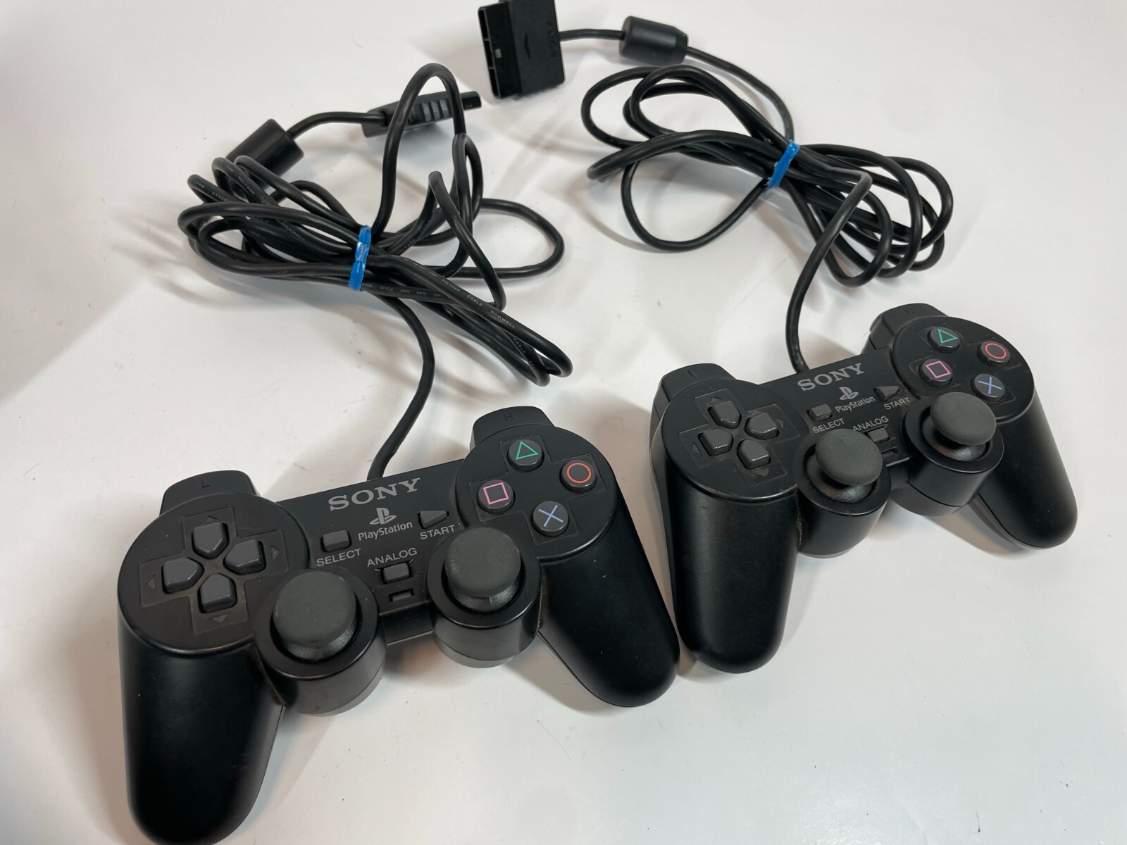 Sony Playstation 2 PS2 Model SCPH-35001 Console Sports Games 2 Controller Bundle