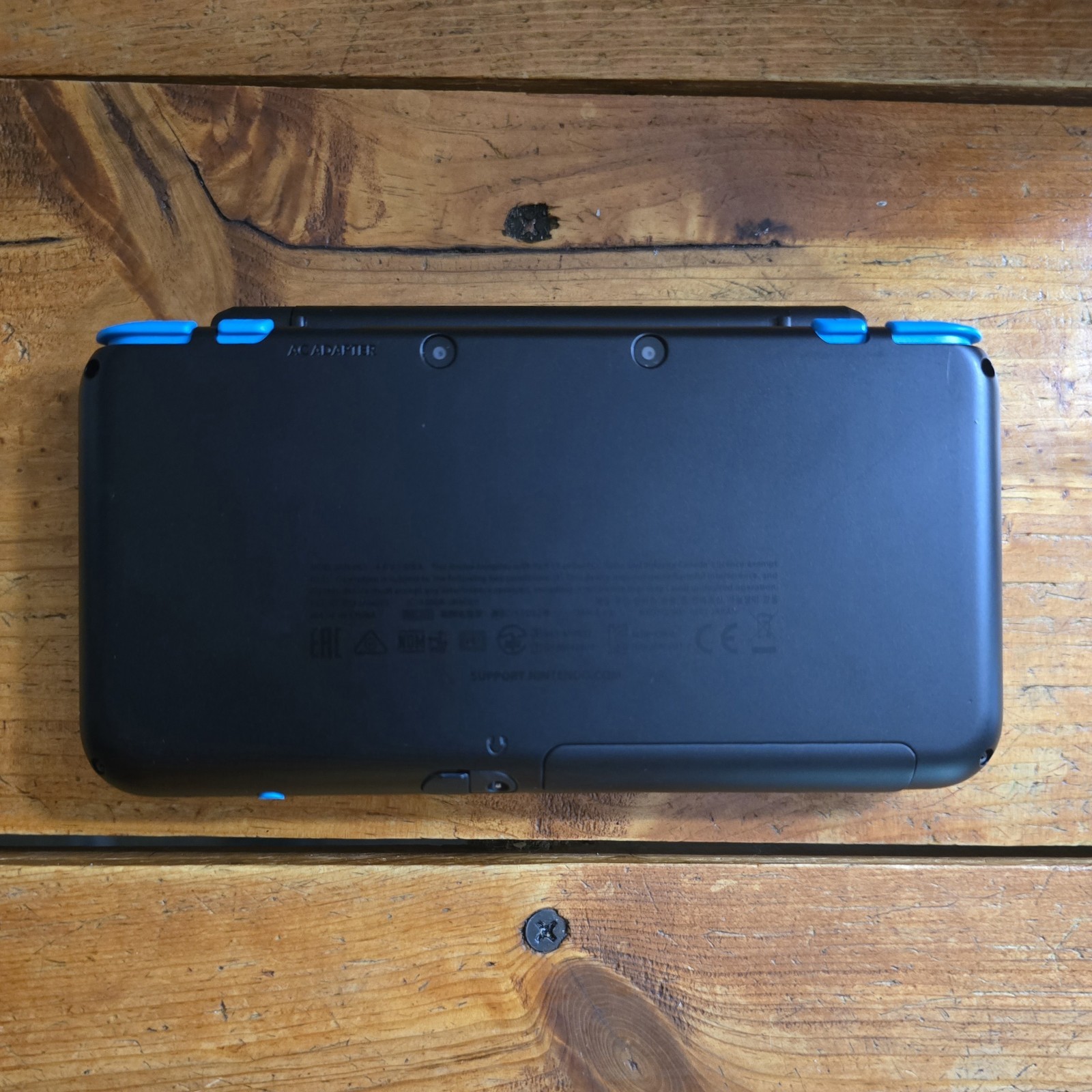 Nintendo New 2DS LL/XL Console – Black/Turquoise (Japan Region – US SELLER)