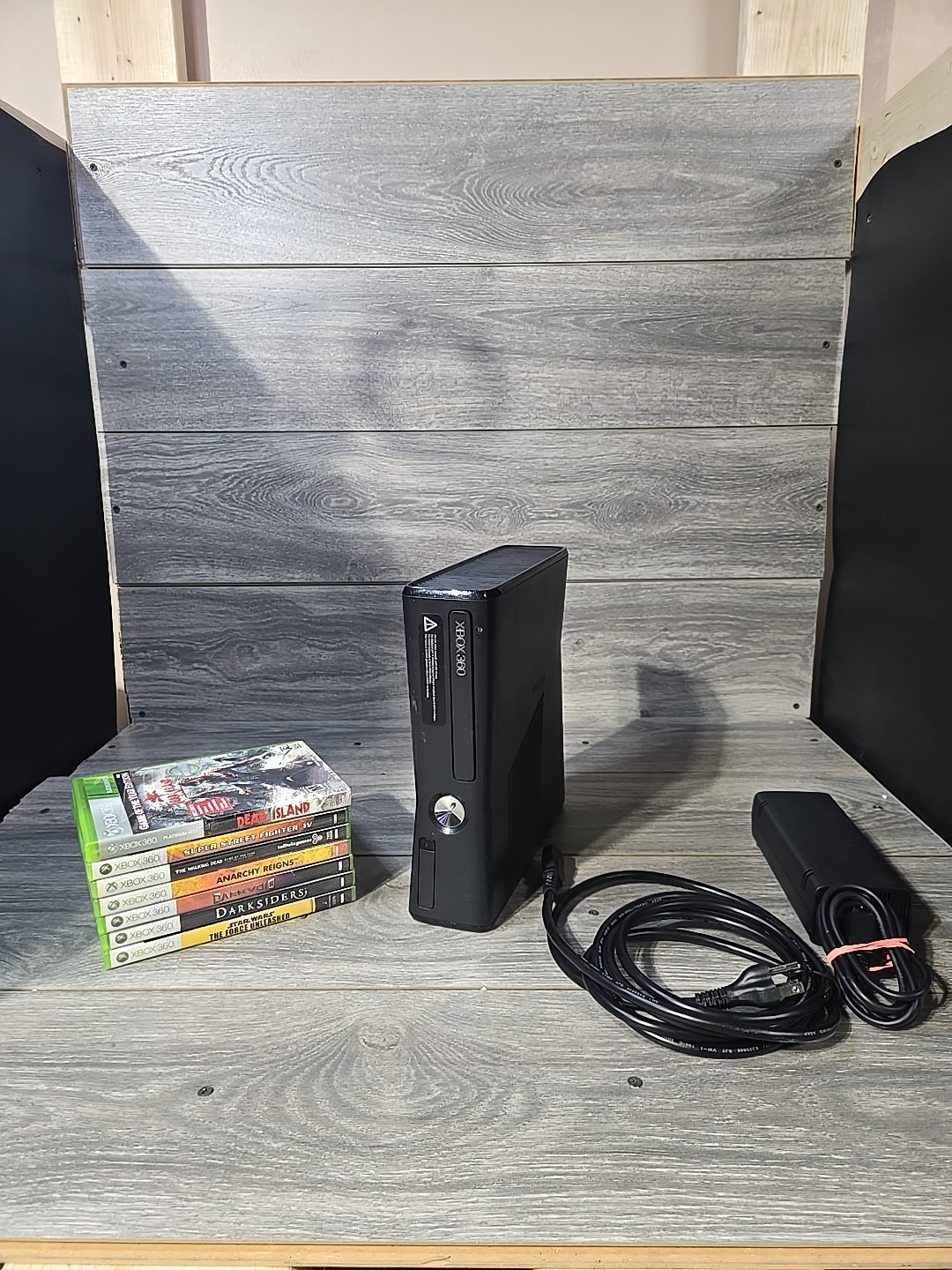 Xbox 360 S Matte 4GB Slim Black Console Bundle W / Cords& 7 Games Tested No Ctrl