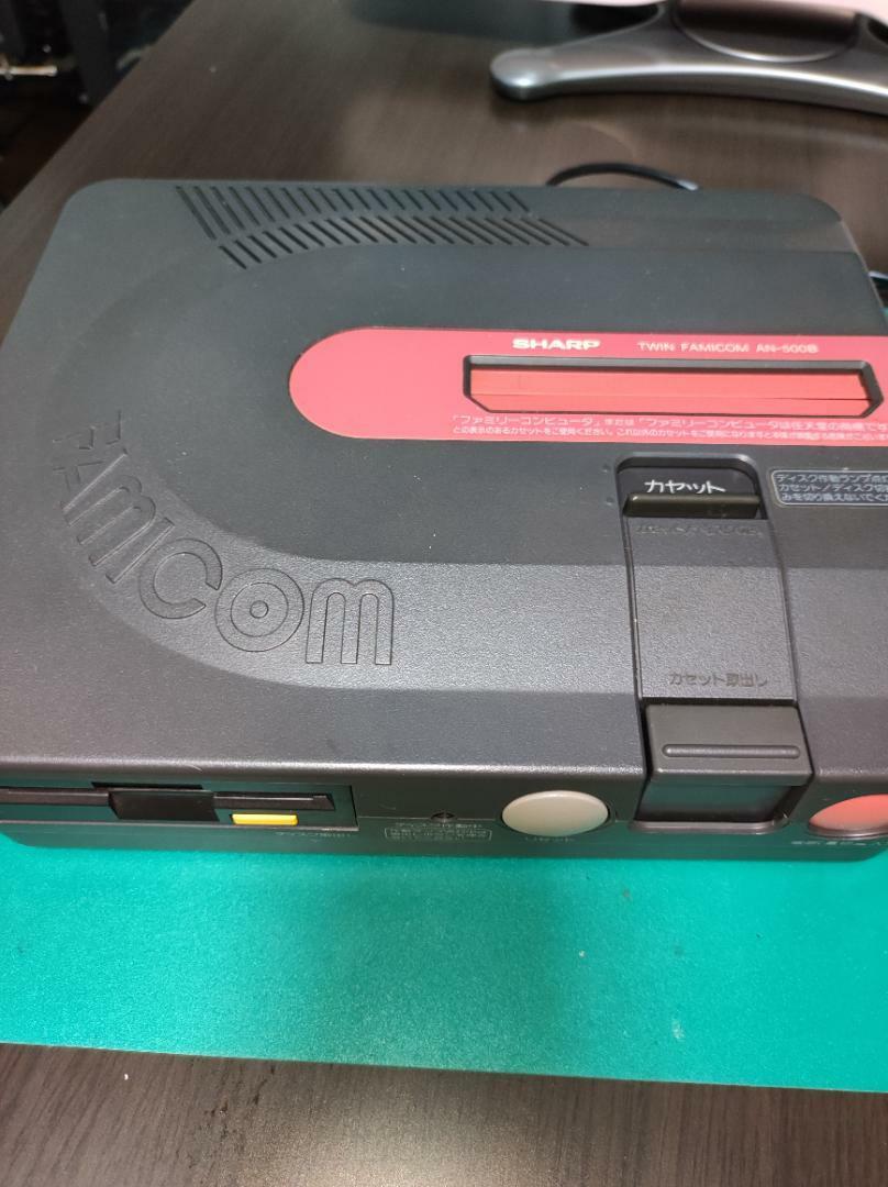 Twin Famicom SHARP AN-500R BLACK Console onry Working USED Japan FedEx DHL