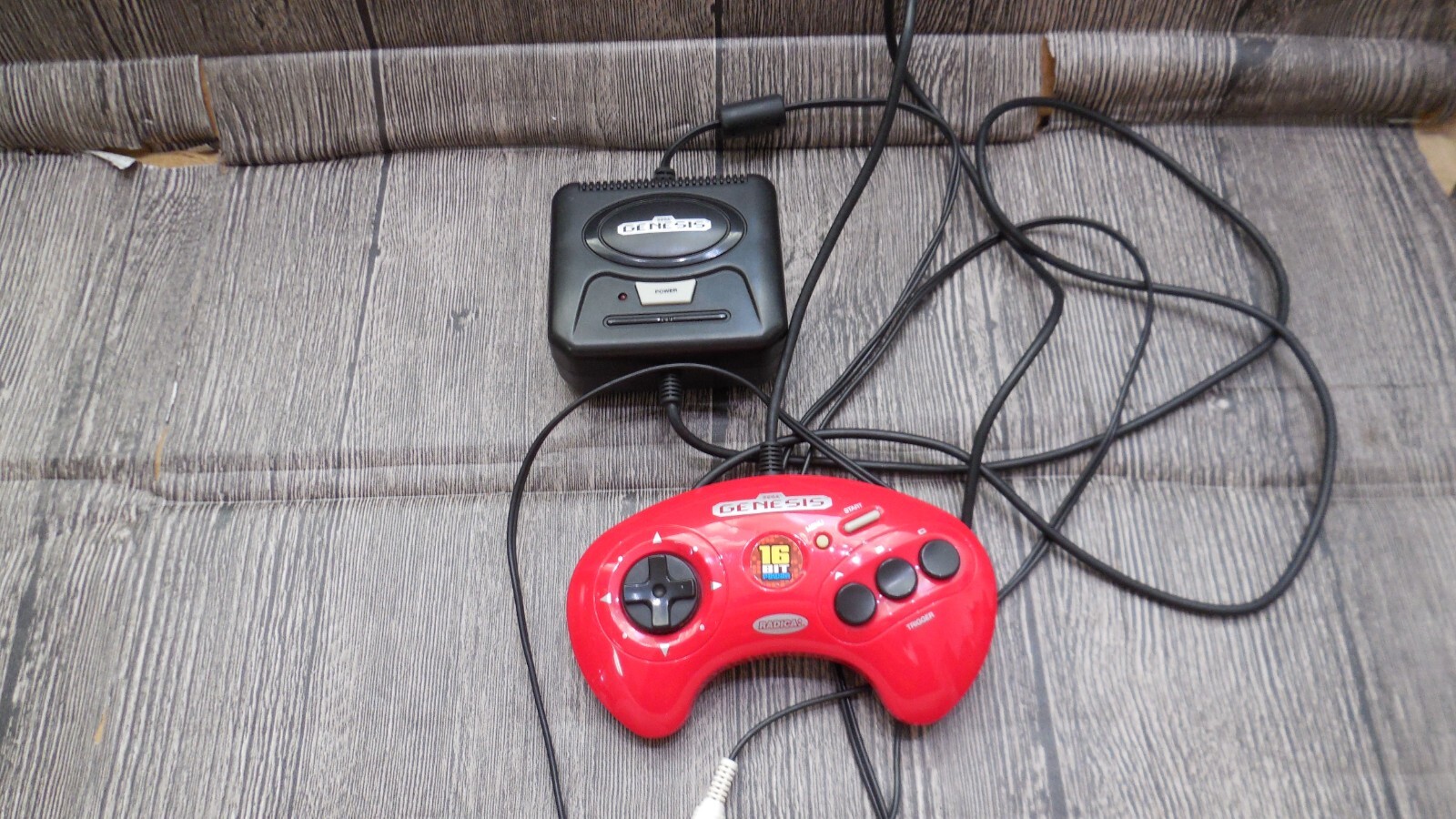 Sega Genesis Mini Console Radica 16 Bit Power 6-in-1 Plug & Play Red Tested.