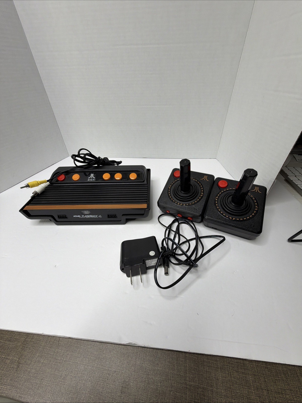 Atari Flashback 4 Classic Game Console With Cables And 2 Controllers Used