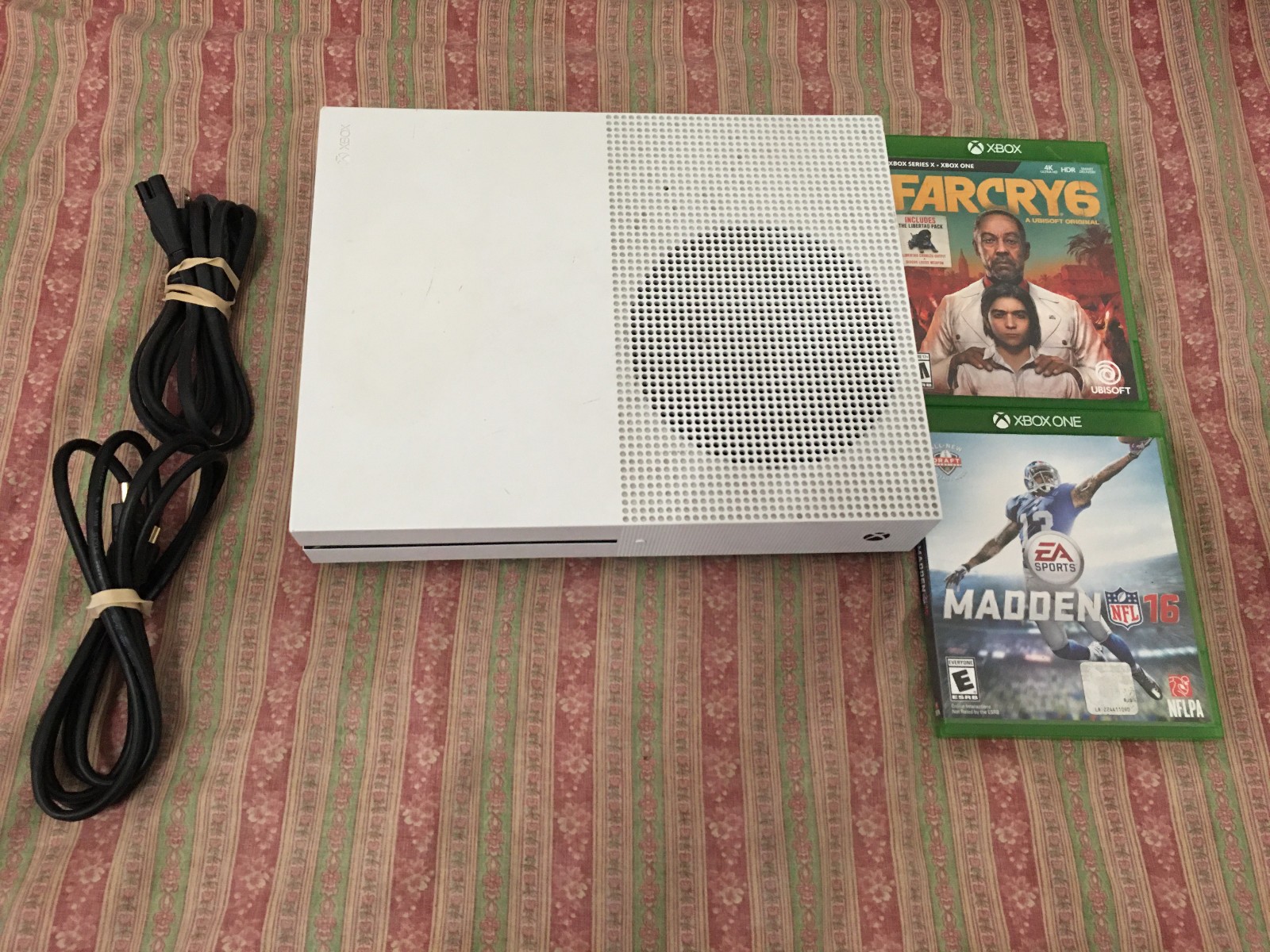 Microsoft Xbox One S 500GB system