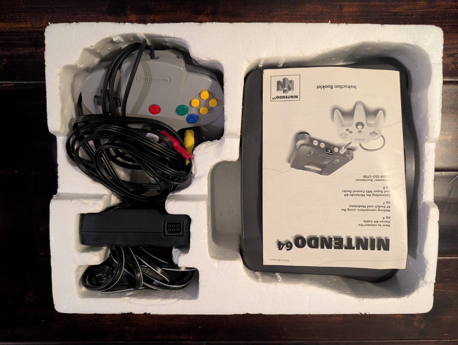 Nintendo 64 Console with OEM Controller Cords & Insert Booklet IN BOX *TESTED*
