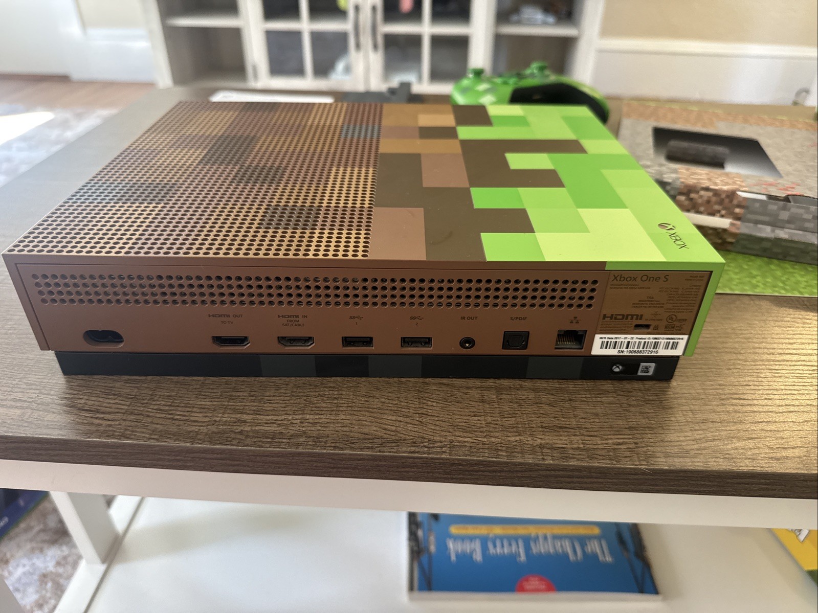 Xbox One S Minecraft Console Creeper Controller Complete CIB Box Stand Inserts