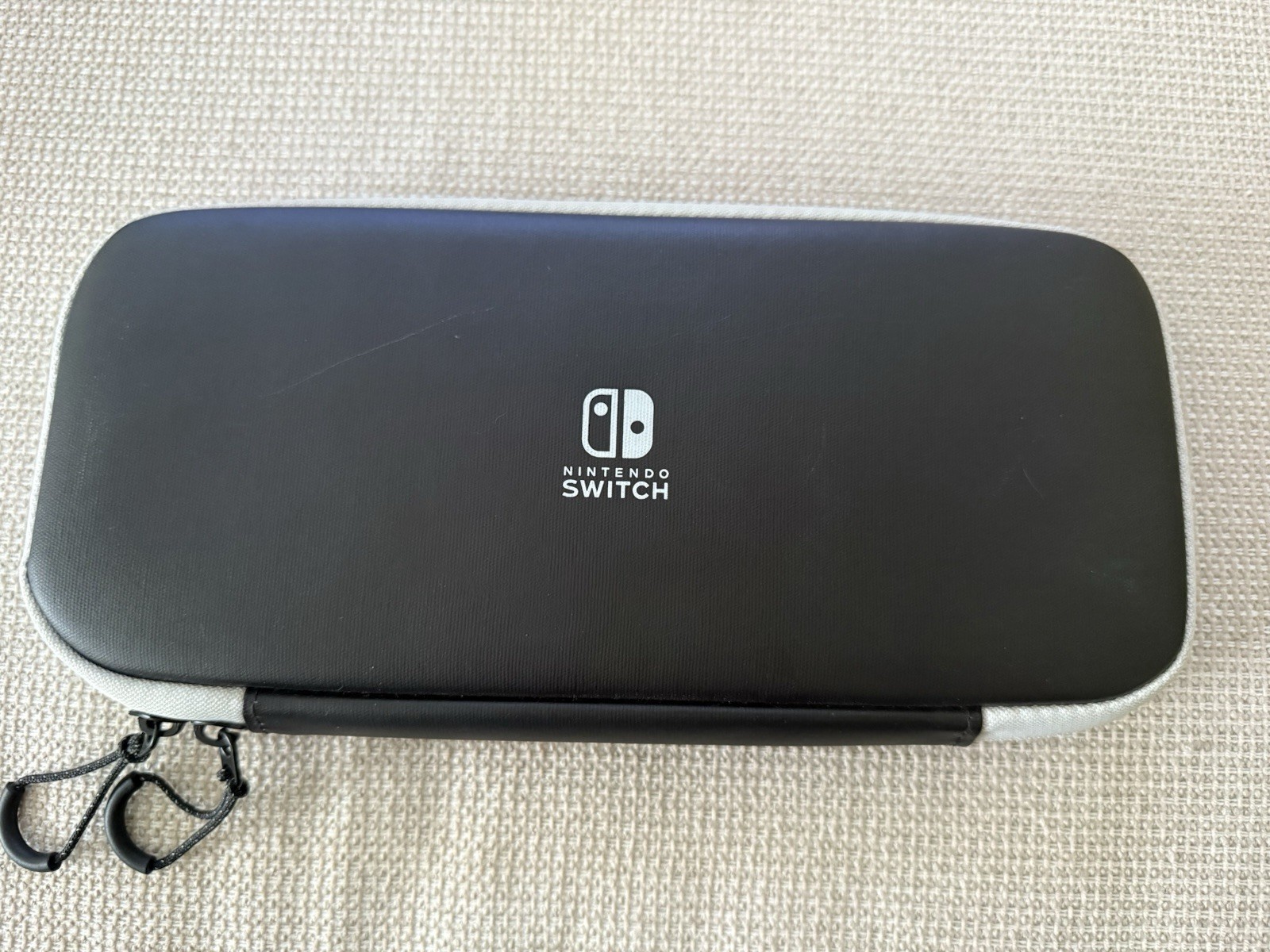 Nintendo Switch OLED Model – 64GB/White + Pro Controller, case & SD 128GB