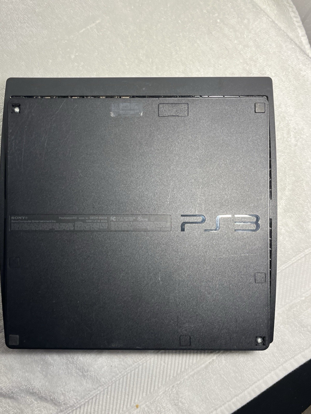 Sony PS3 Slim bundle, CONTROLLERS HAVE ISSUES, 8 Games, PLZ READ DESCRIPTION