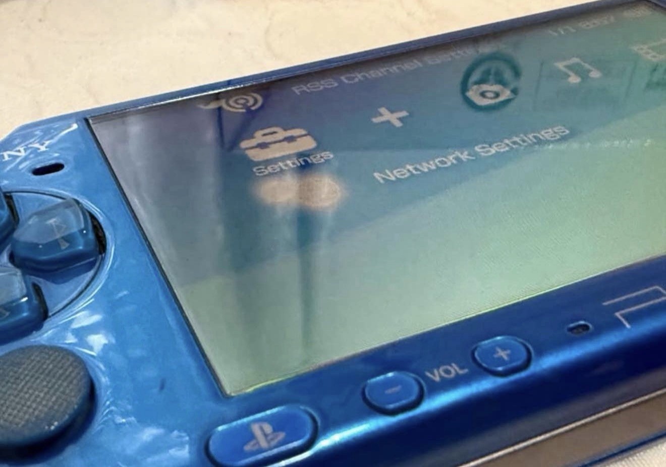 PSP 3000 Vibrant Blue VB Console Charger Battery [CC]