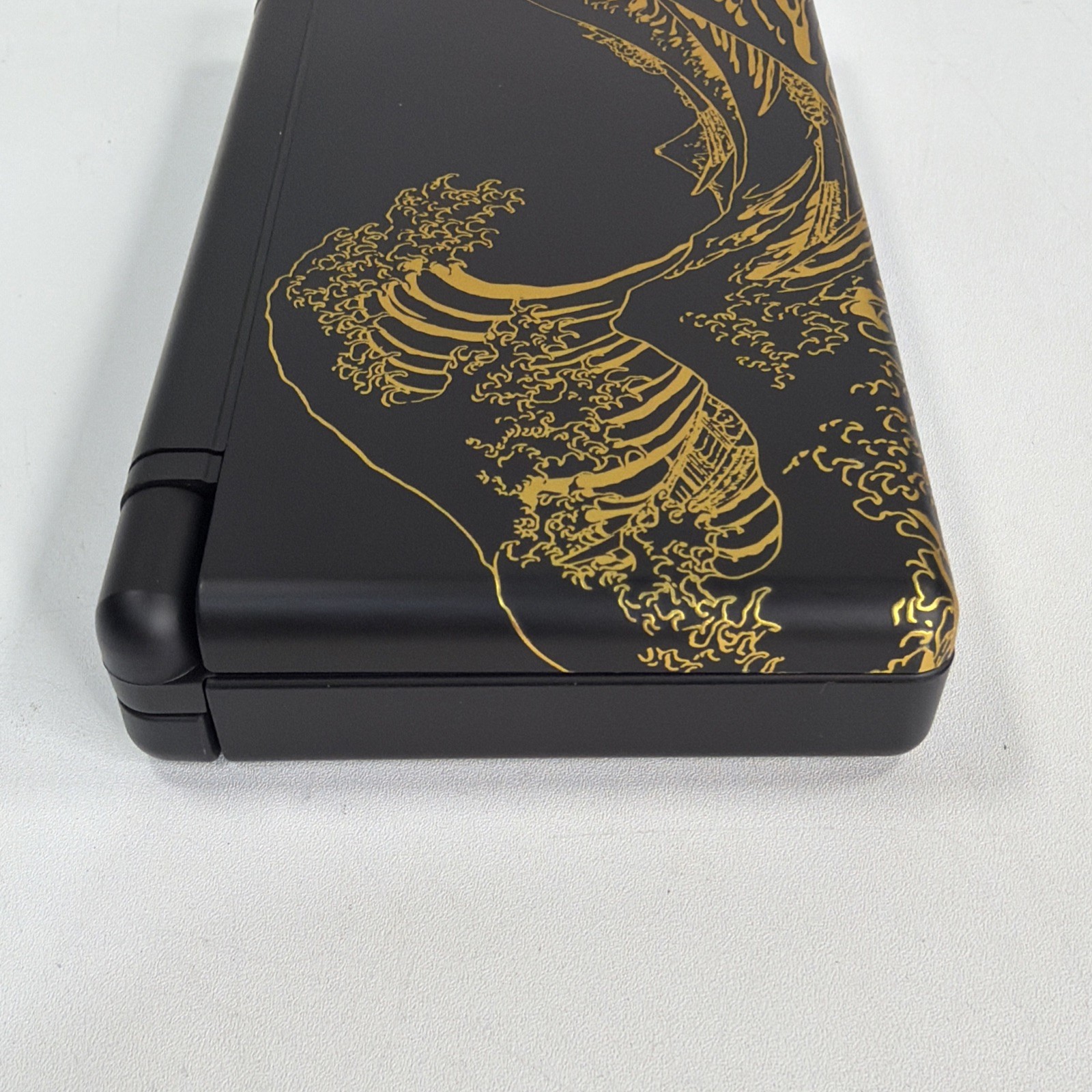 Nintendo DS Lite Black & Gold “The Wave” Handheld Game System w/ Charger Tested