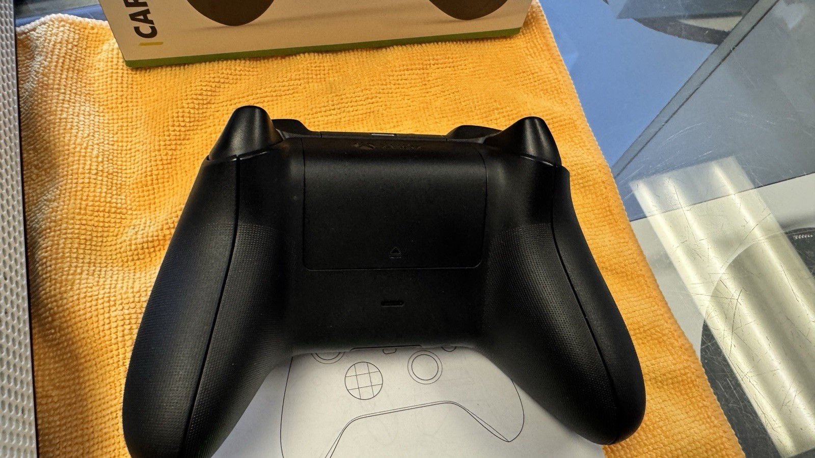 Xbox One S 365GB -wired & wireless controllers/batteries/charger/cords/4 Games