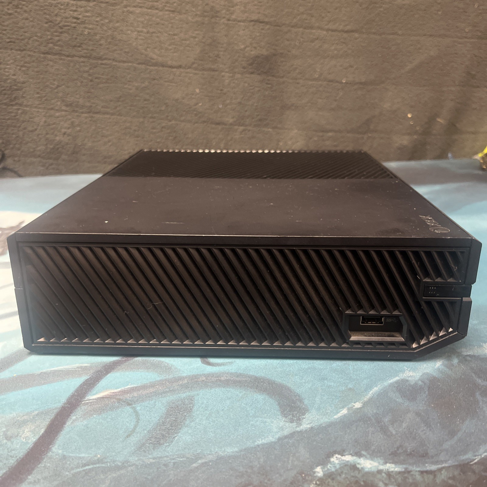 Microsoft Black Xbox One 500GB Console, w/ controller and hookups #2