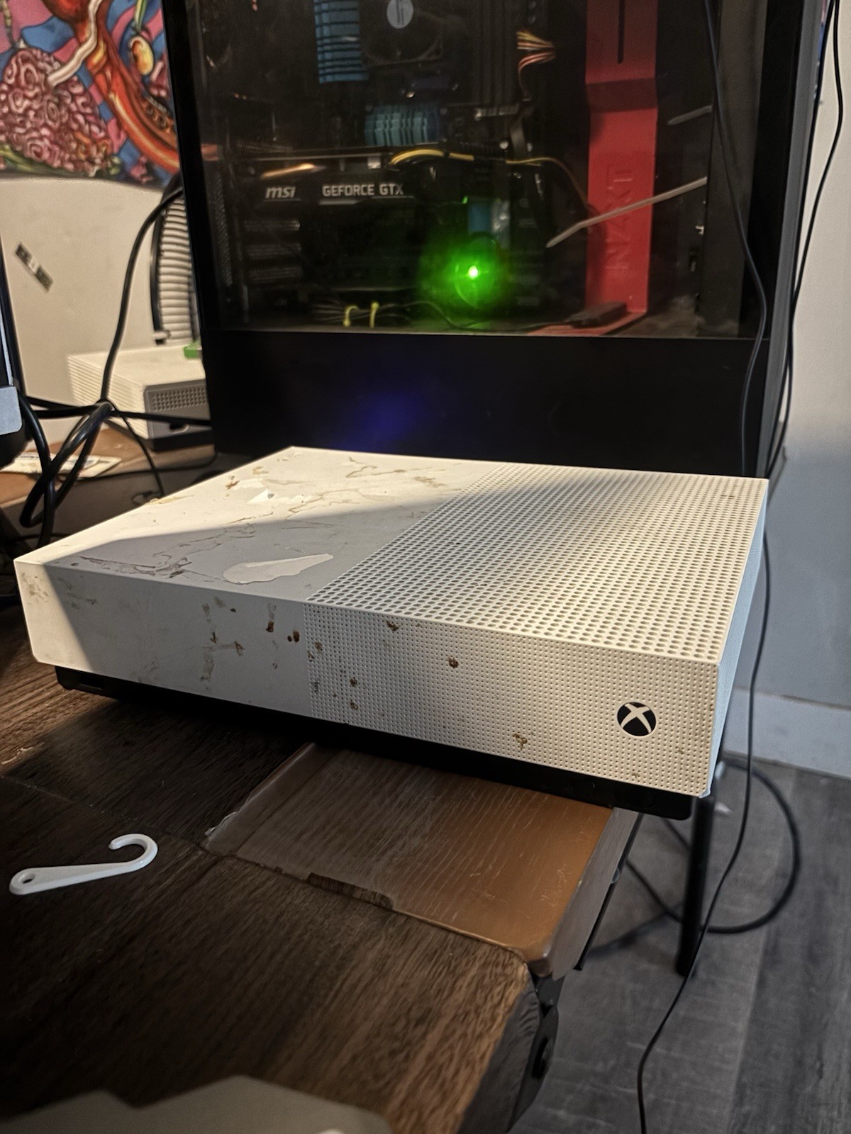 Microsoft Xbox One S All-Digital Edition 1TB White Console 4K UHD Wi-Fi HDMI