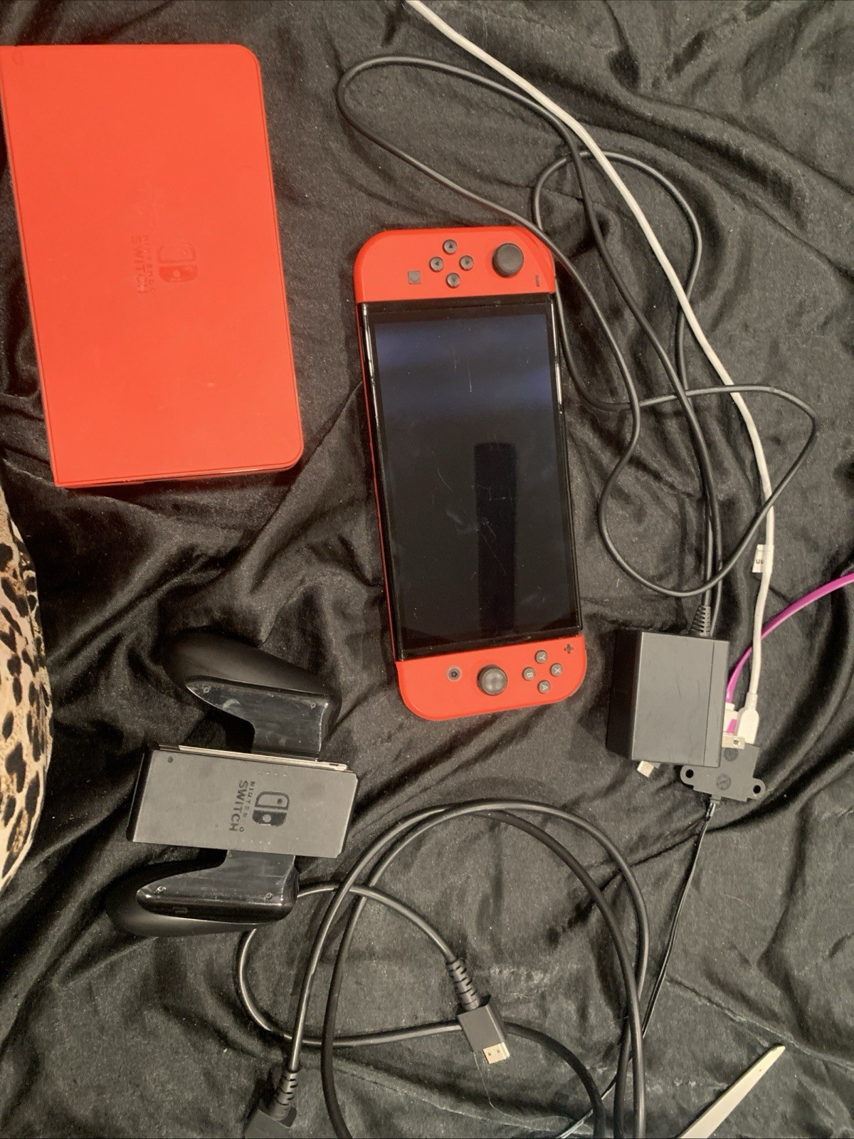 Nintendo Switch OLED Mario Red Edition