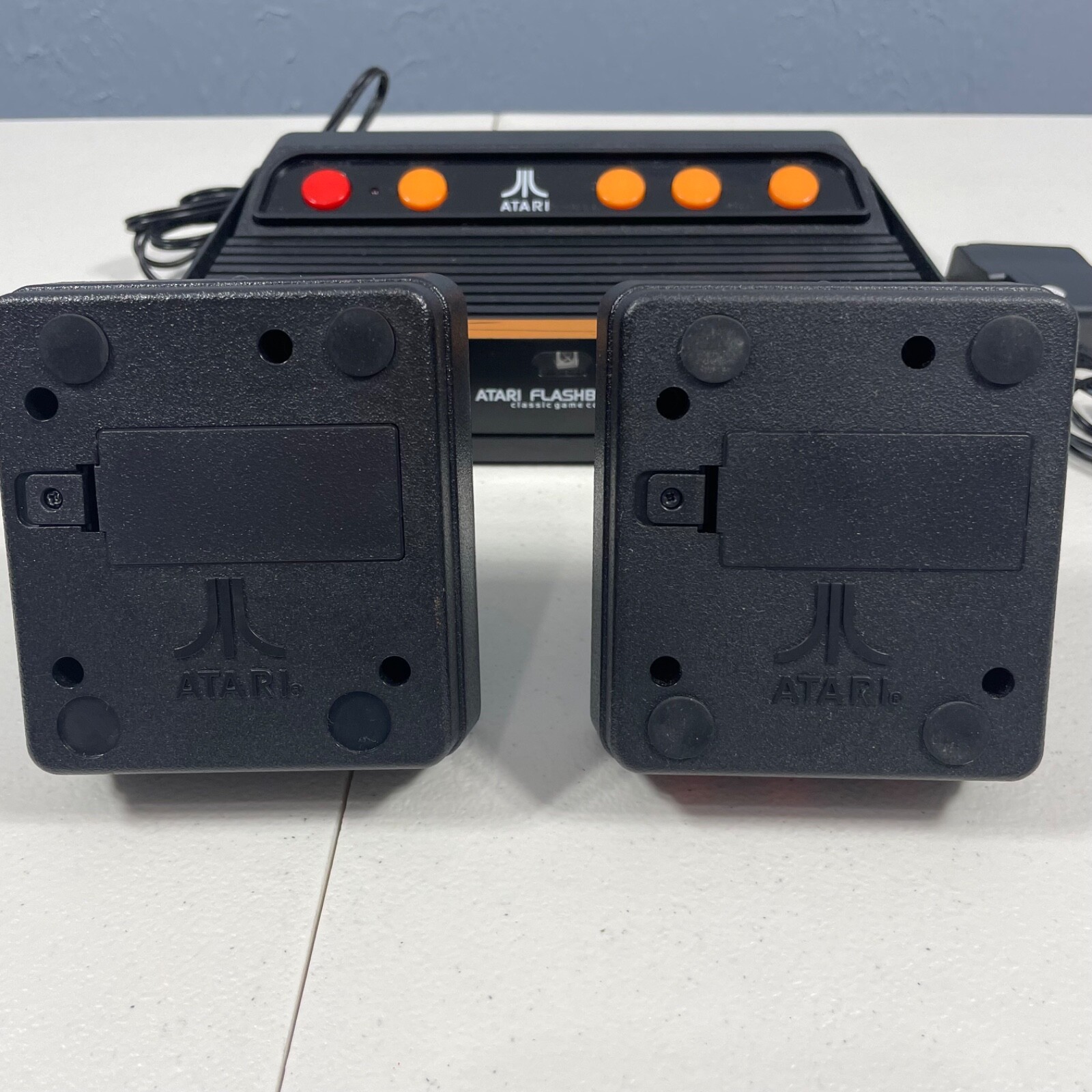 ATARI FLASHBACK 4 Console Wireless With Cables 2 Controllers Tested Working