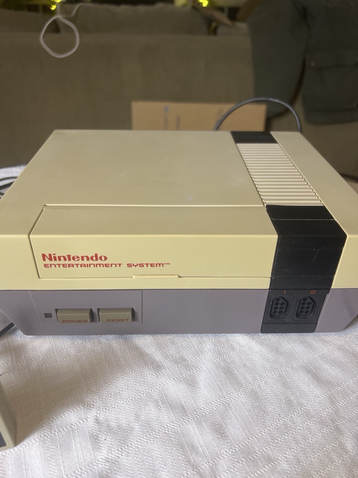 Nintendo NES-001 Console Bundle 2 Controllers Zapper Super Mario Bros 2 Tested