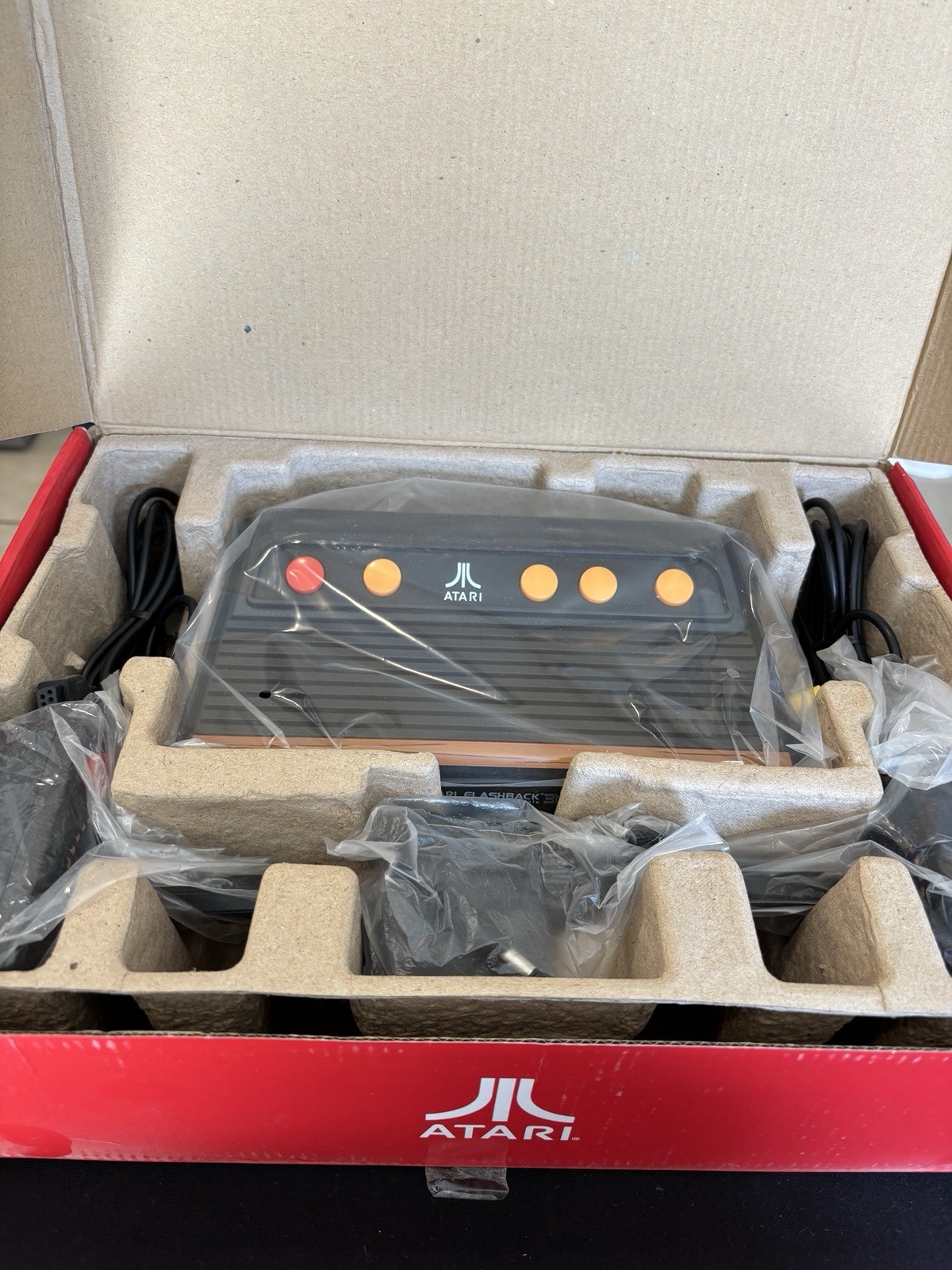 Atari Flashback 3 Classic Game Console 60 Built In Games New Open Box 2007 Retro