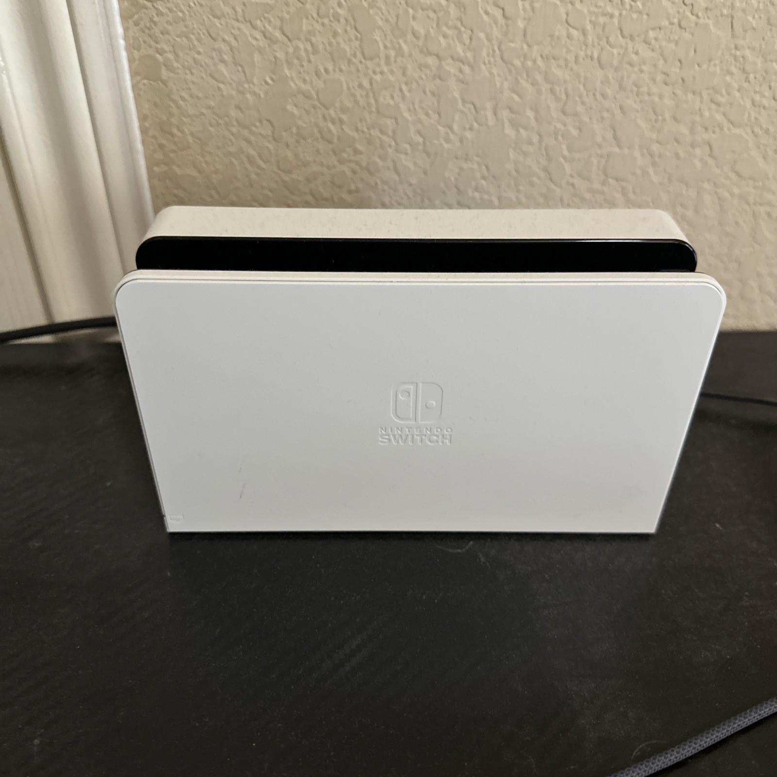 Nintendo Switch OLED Model HEG-001 Handheld Console – 64GB – White