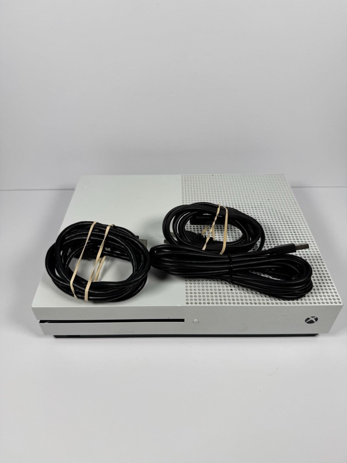 Microsoft Xbox One S White Console 1TB – Controller + Cables