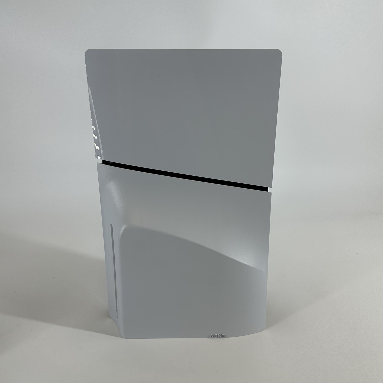 Sony PlayStation 5 Slim Disc Edition Console White 1TB – Good w/ Smoke Odor