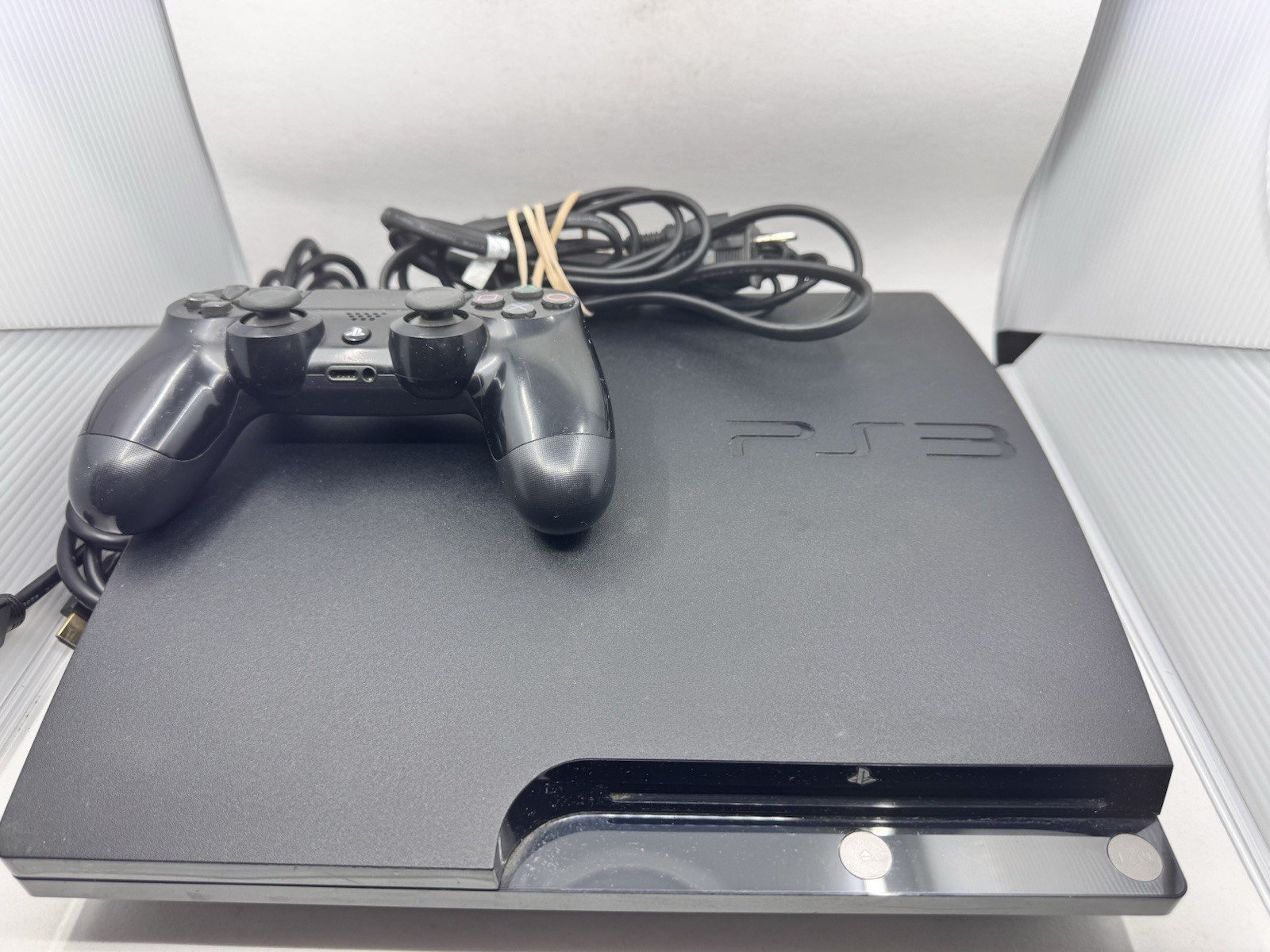 Sony PlayStation 3 Slim 160GB Black Console [CECH-2001A] w/ Cables & PS4 Control