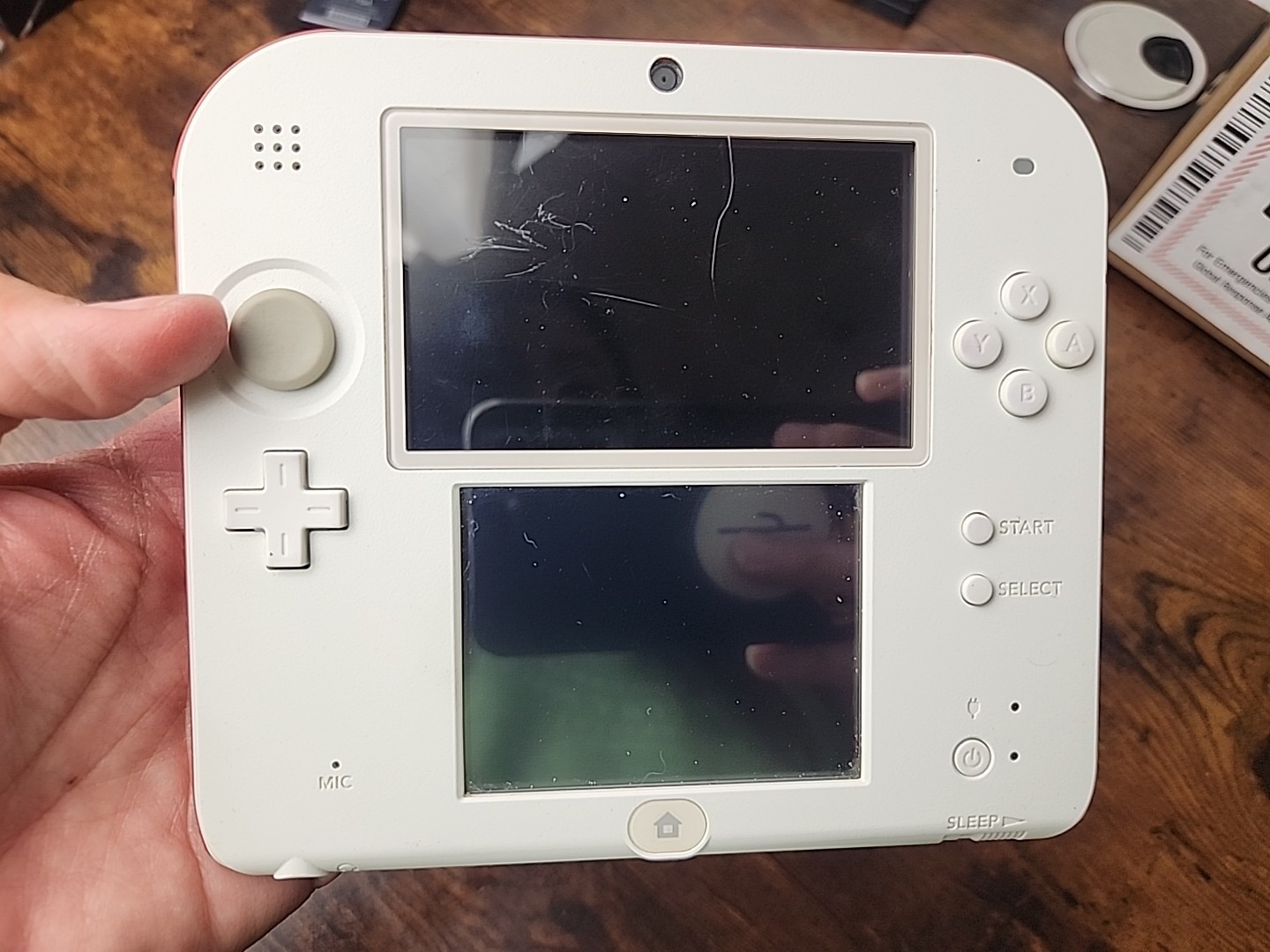 Nintendo 2DS Handheld Game Console FTR-001 White/Red With Memory Card & Charger