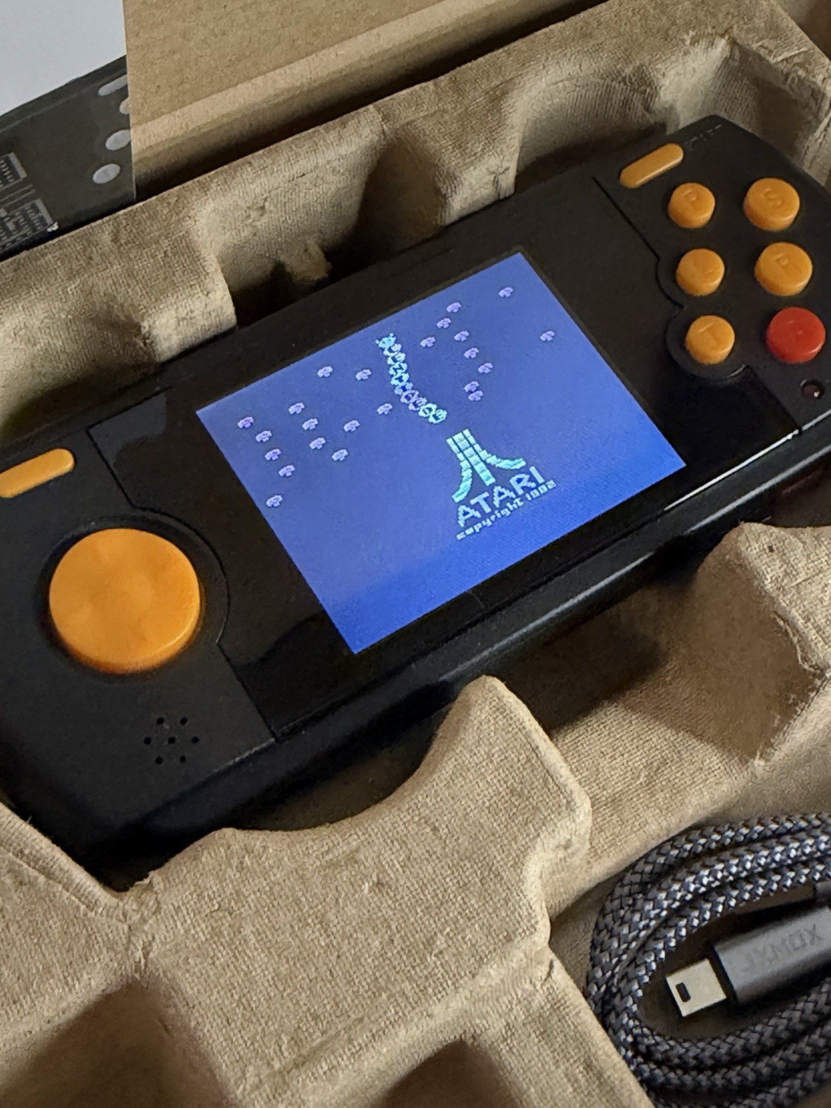 Atari Flashback Portable 60 Built-In Games Atgames Frogger Centipede