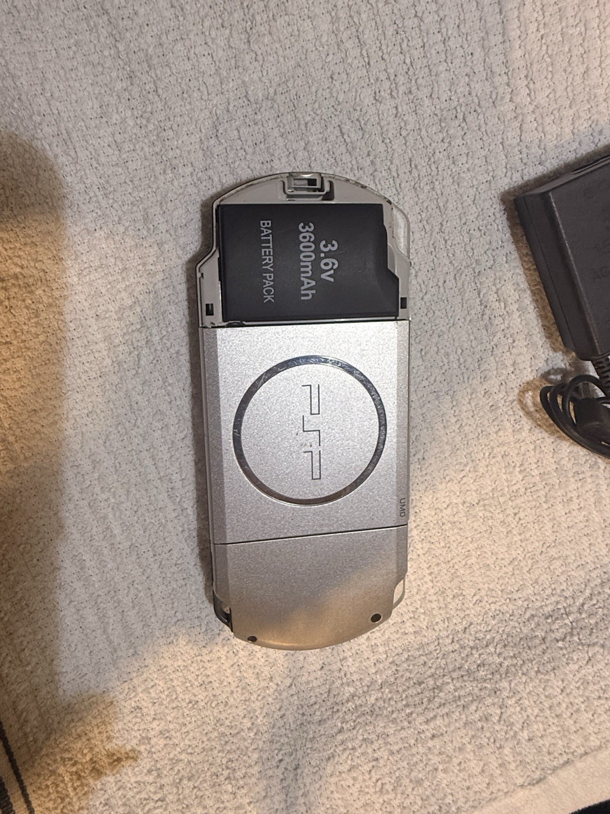 Sony PSP-1000 Silver Handheld System Console w/ 32 GB memory full Games