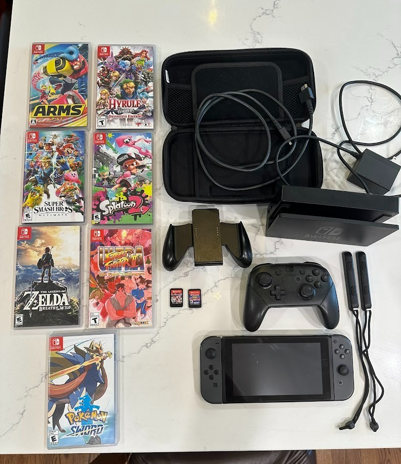Nintendo Switch Console 1st Gen with 9 Games and Accessories