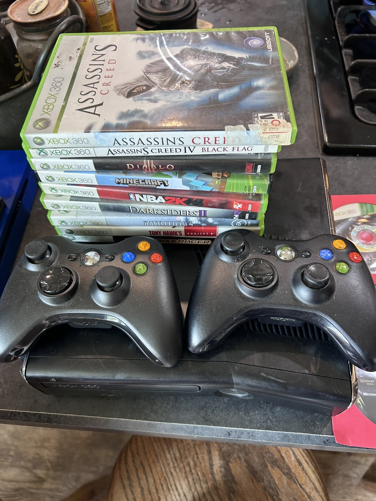 Xbox 360 S Slim 250 GB Console Bundle w/ 2 Controllers & 14 games