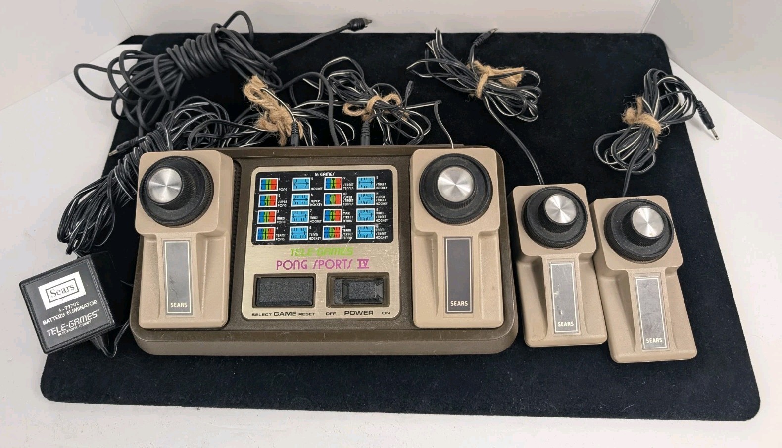 Vintage Sears Pong Sports IV 1977 Video Game System 4 Controllers *Read*