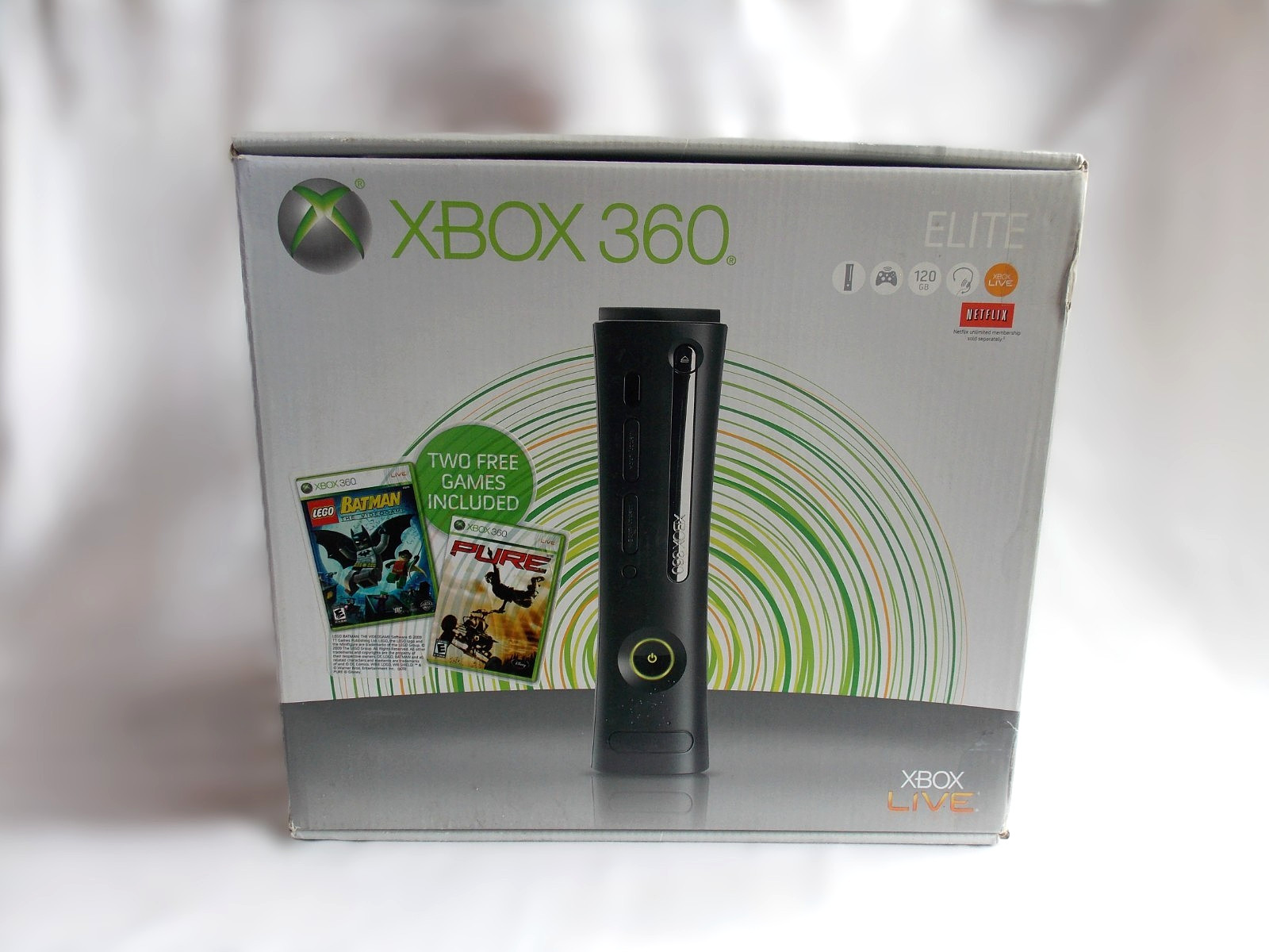 Xbox 360 S 1439 w/Cords & Controller No HDD Tested and Works