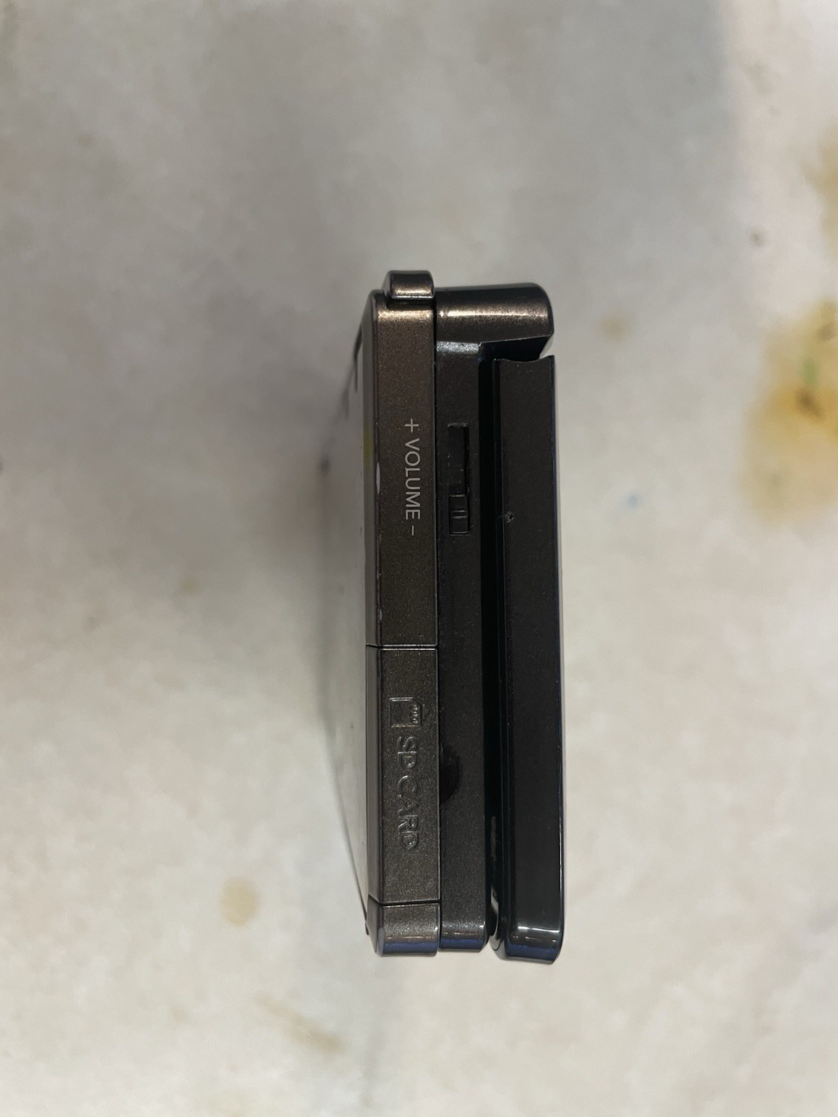 Nintendo 3DS 2GB Handheld System – Black