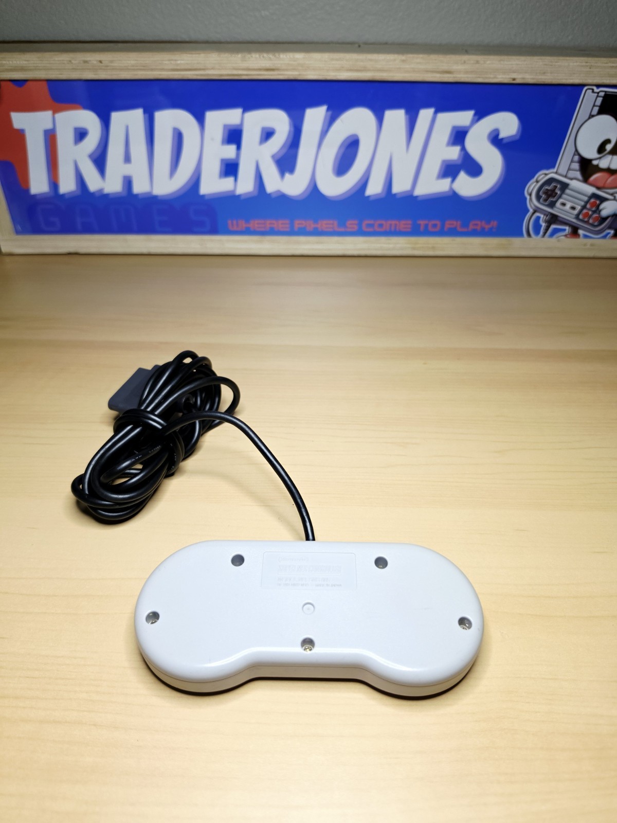 Super Nintendo SNES Console – Tested / Working – Cords + Controller