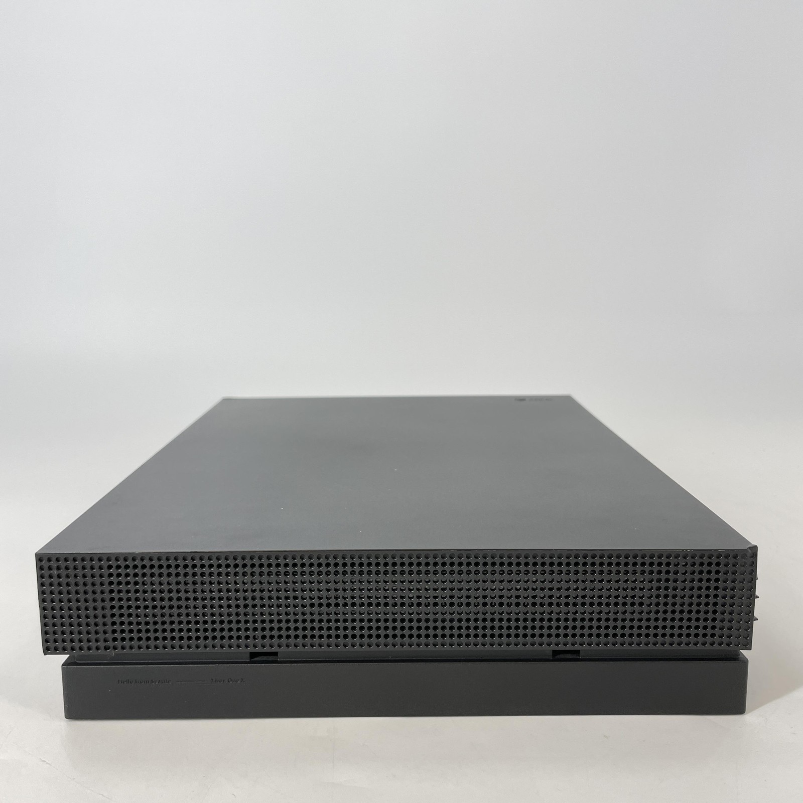 Microsoft Xbox One X Console Black 1TB – Good w/ Internal Rattling Noise