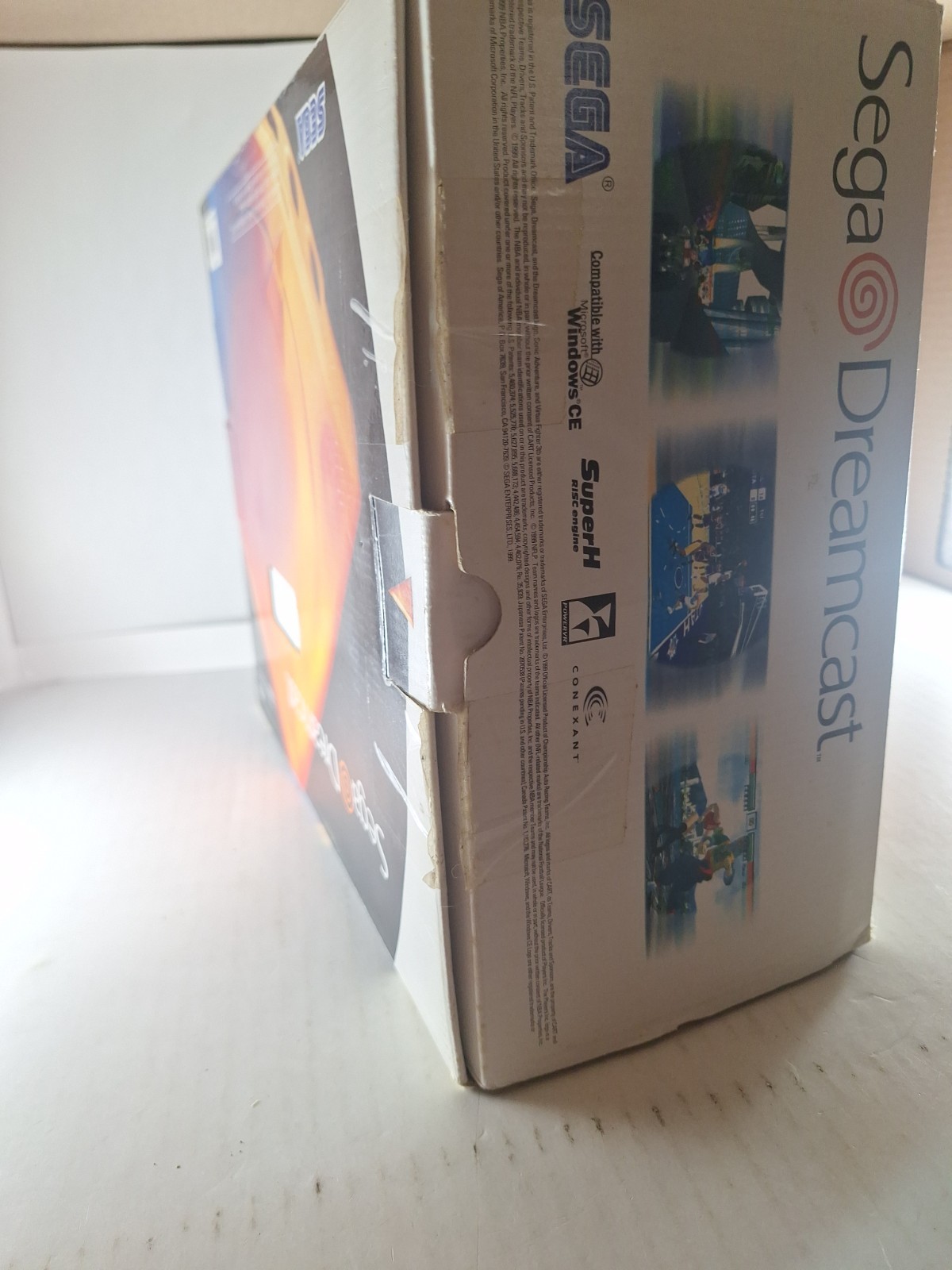 SEGA Dreamcast Launch Edition Home Console – White In Box