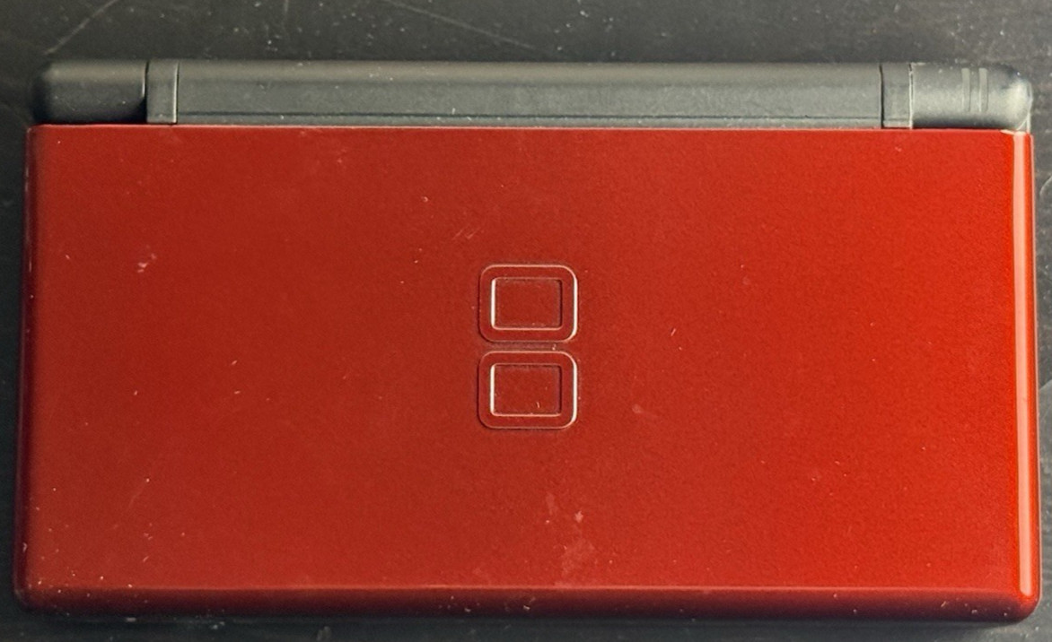 Nintendo DS Lite Handheld System Crimson Red Black Complete in Original Box CIB
