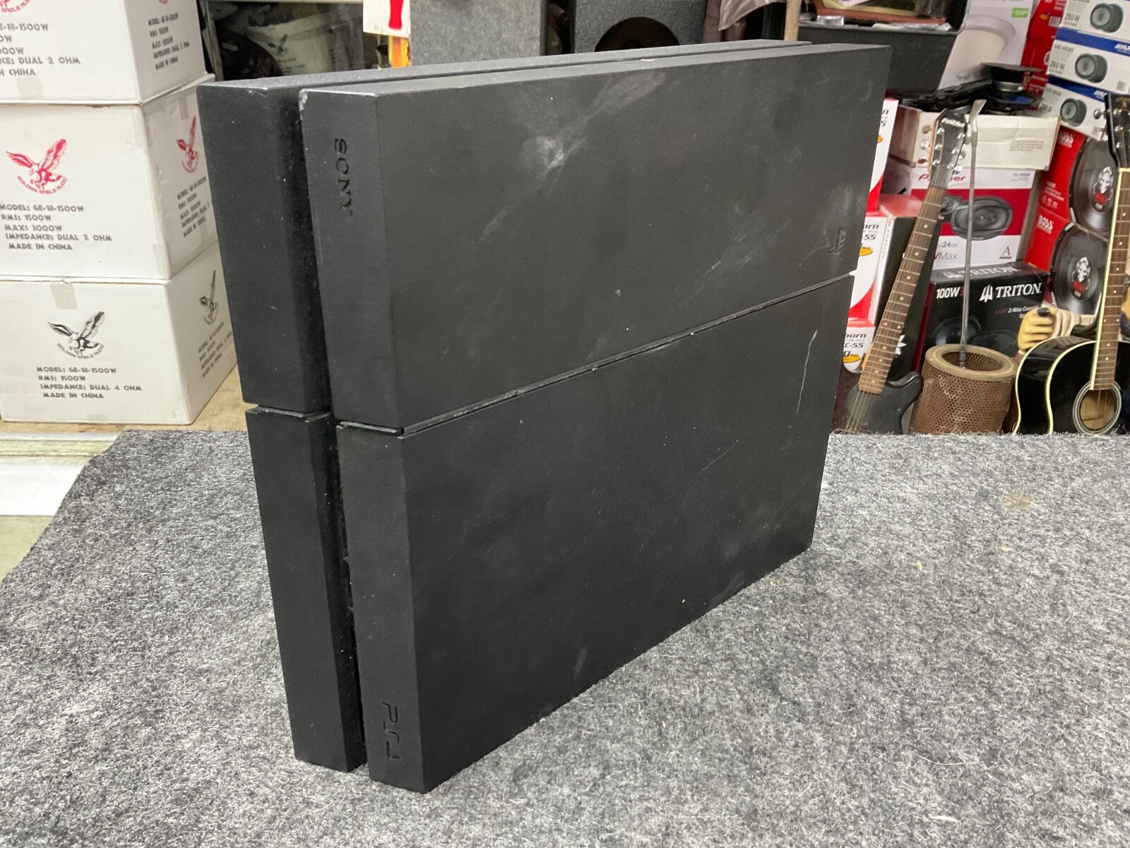 Sony PlayStation 4 (CUH-1215A) 500GB – Video Game Console (PARTS ONLY)