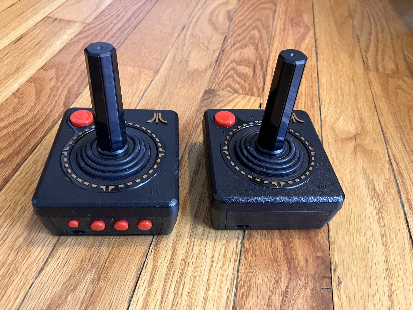 Atari Flashback 9 Gold HD Console 120 Built-in Games & Controllers , used, works