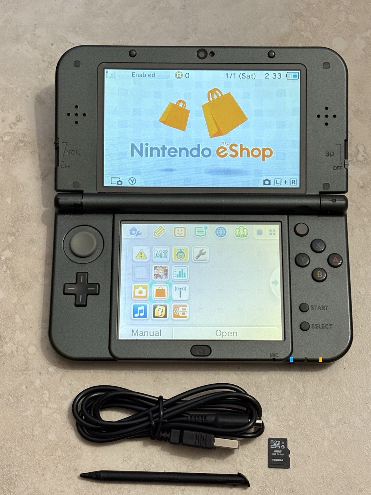 New Nintendo 3DS LL XL Metallic Black Region Free USA Seller Top IPS Very Good