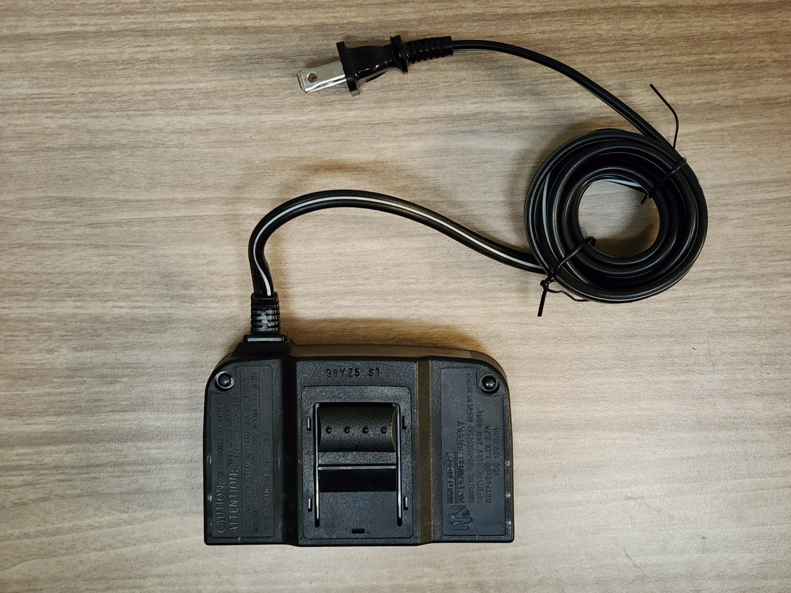 Nintendo 64 System 32MB Home Console – Charcoal Gray