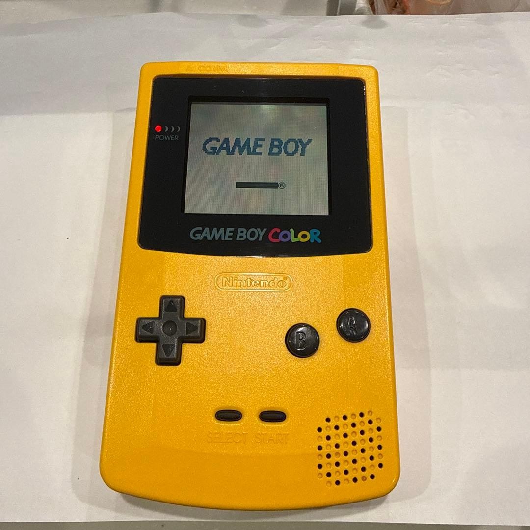 Nintendo GAME BOY COLOR Yellow Pokemon Gold and Silver Set