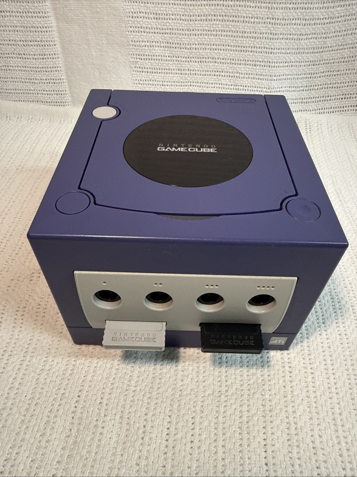 Nintendo Gamecube Console Bundle 2-Controllers 2-Memory Cards 4-Games DOL-001