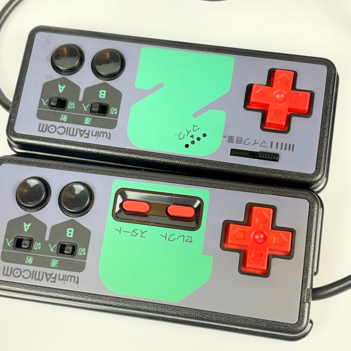 Sharp Twin Famicom AN-505B Console Set w/ Super Mario Bros 1 2 3 Tested