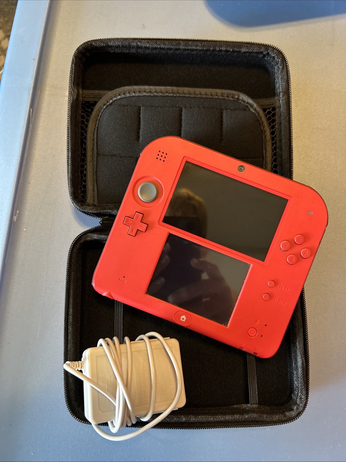 Nintendo 2ds Crimson Red With Case And Charging Cord