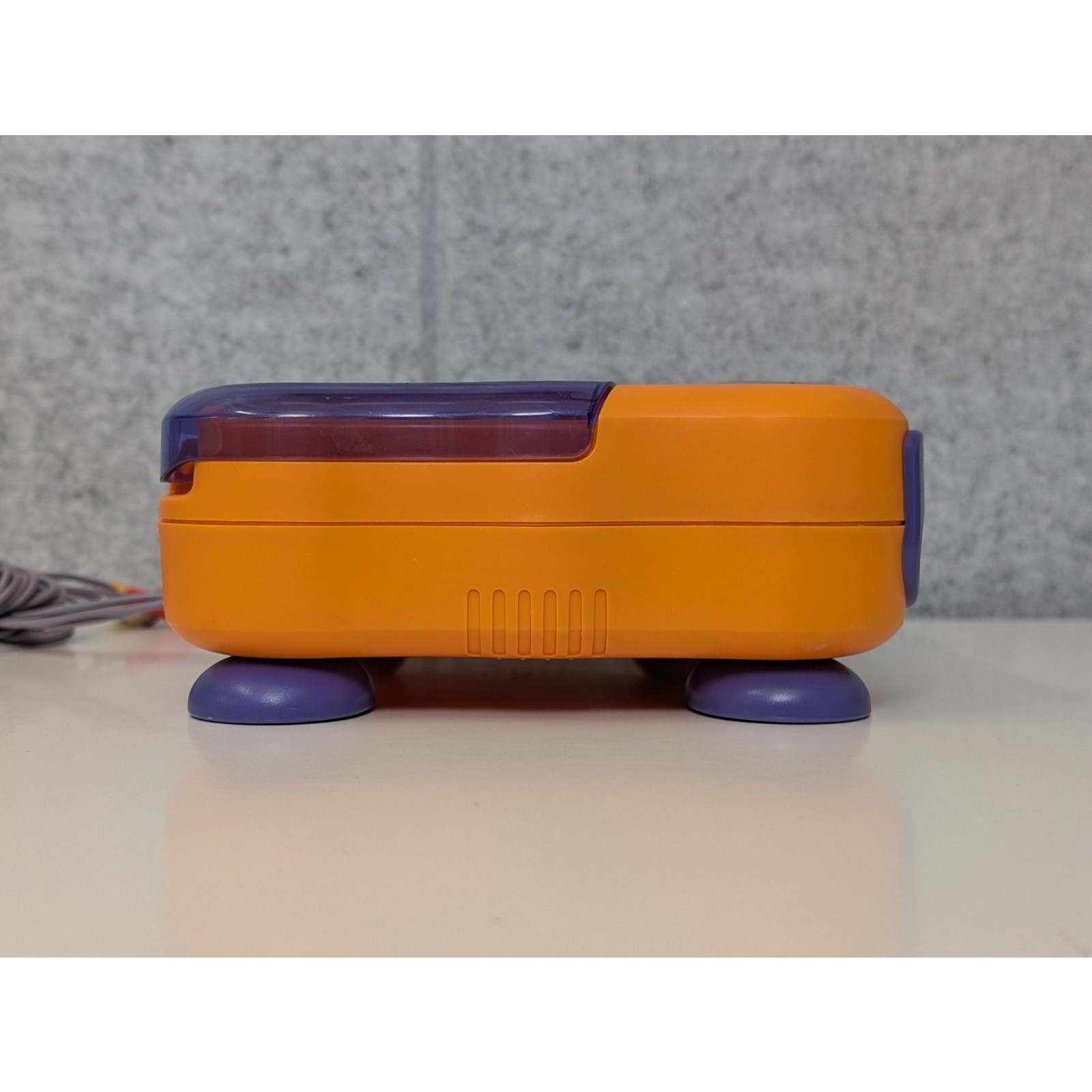 V-tech V.Smile TV Learning System w/ 12 games – Orange – USED