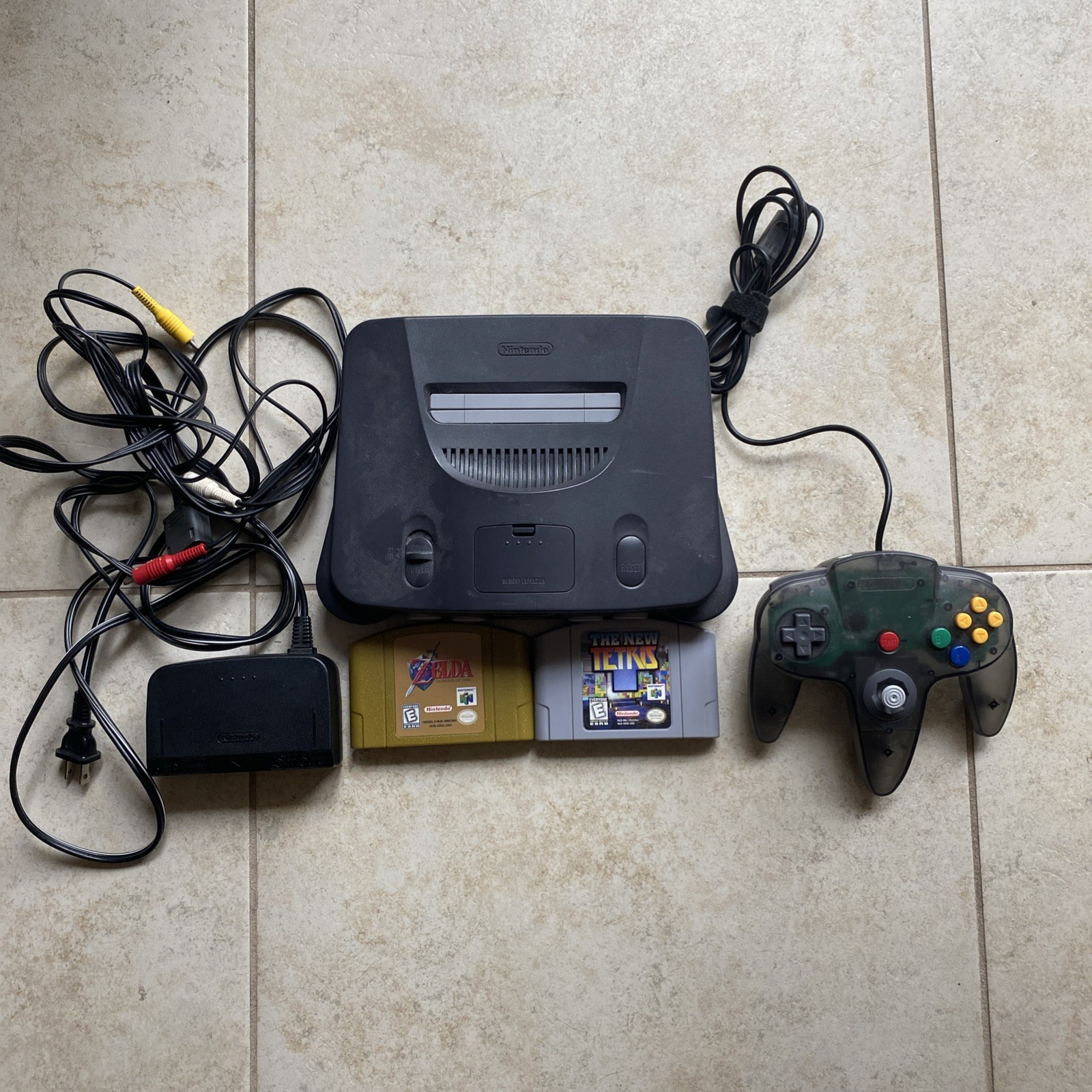Nintendo N64 Console bundle NUS-001 Gray With 2 games & controller