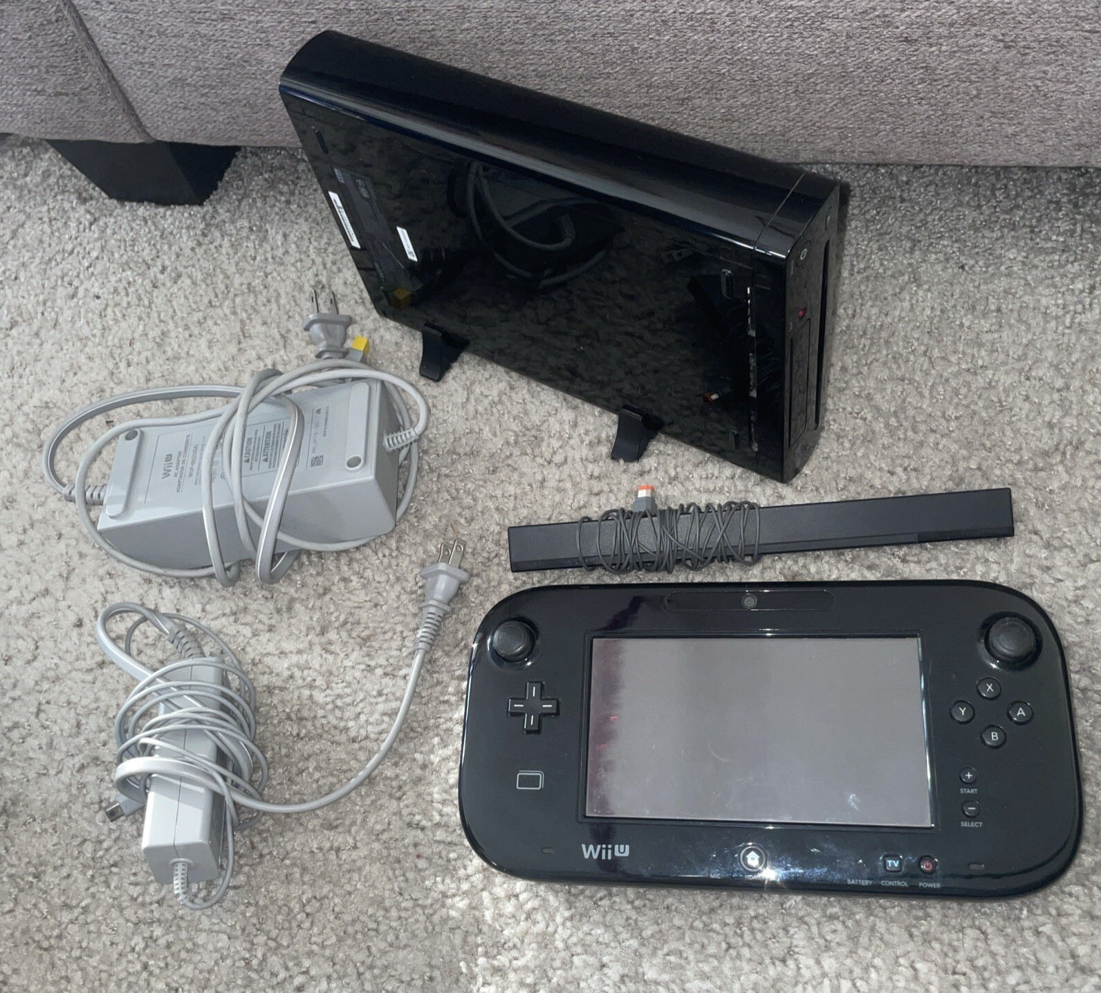 Nintendo Wii U Mario Kart 8 Deluxe 32GB Handheld System – Black